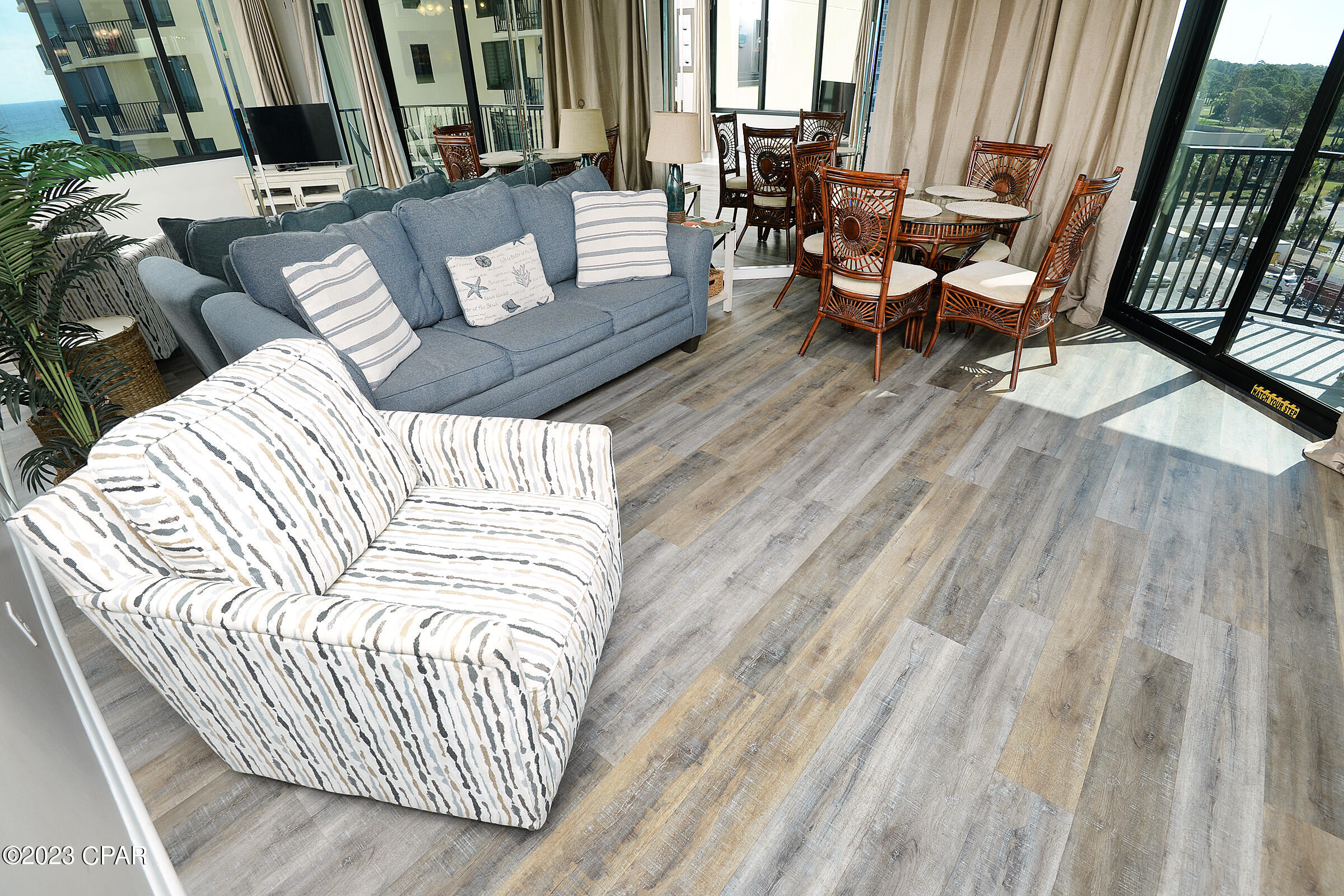 Sunbird Condo - Residential