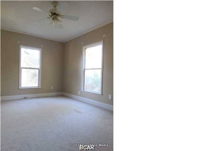 North Lagoon Oaks - Residential