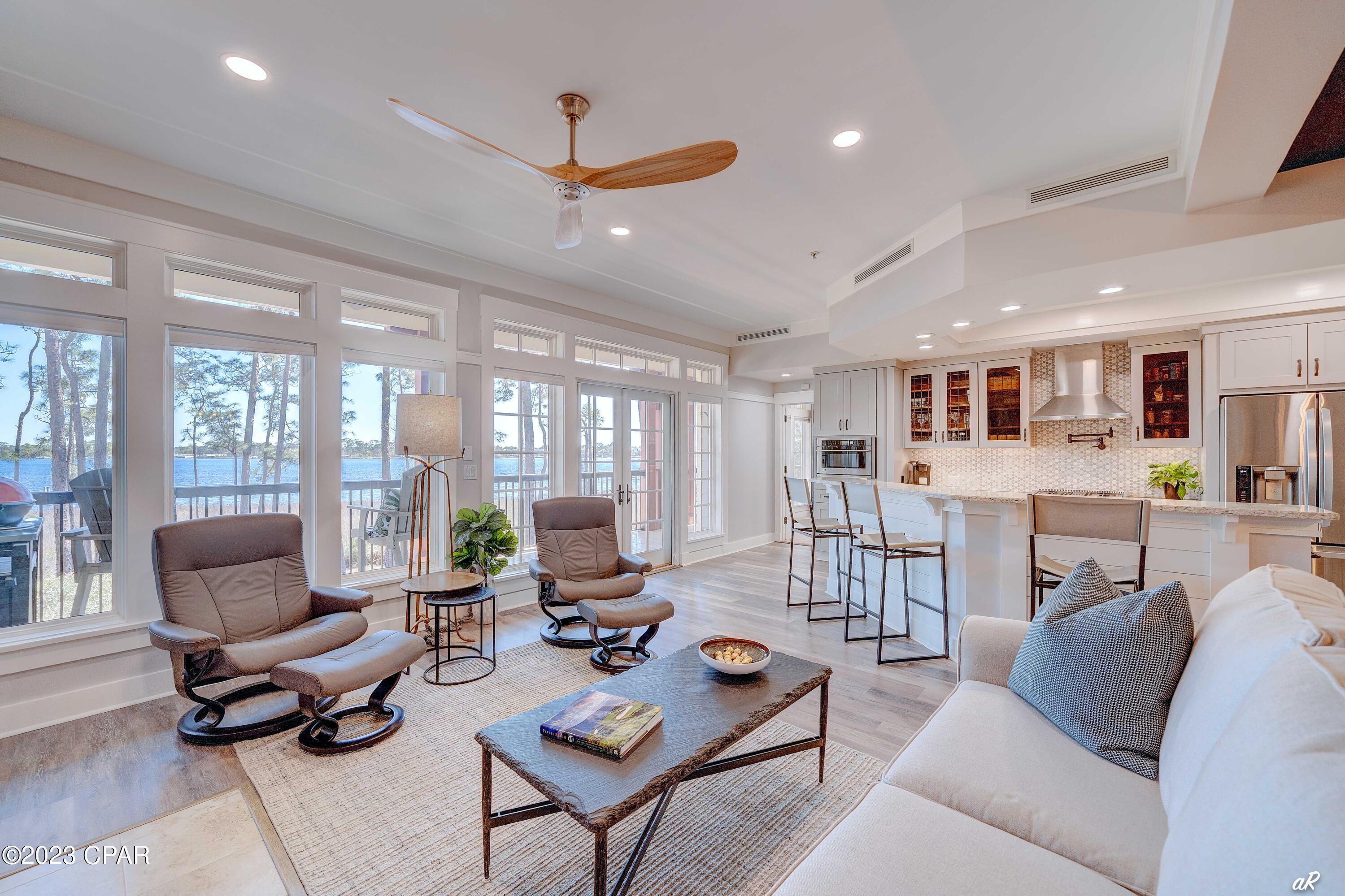 Lakeside Lodge At Prospect Pt - Residential