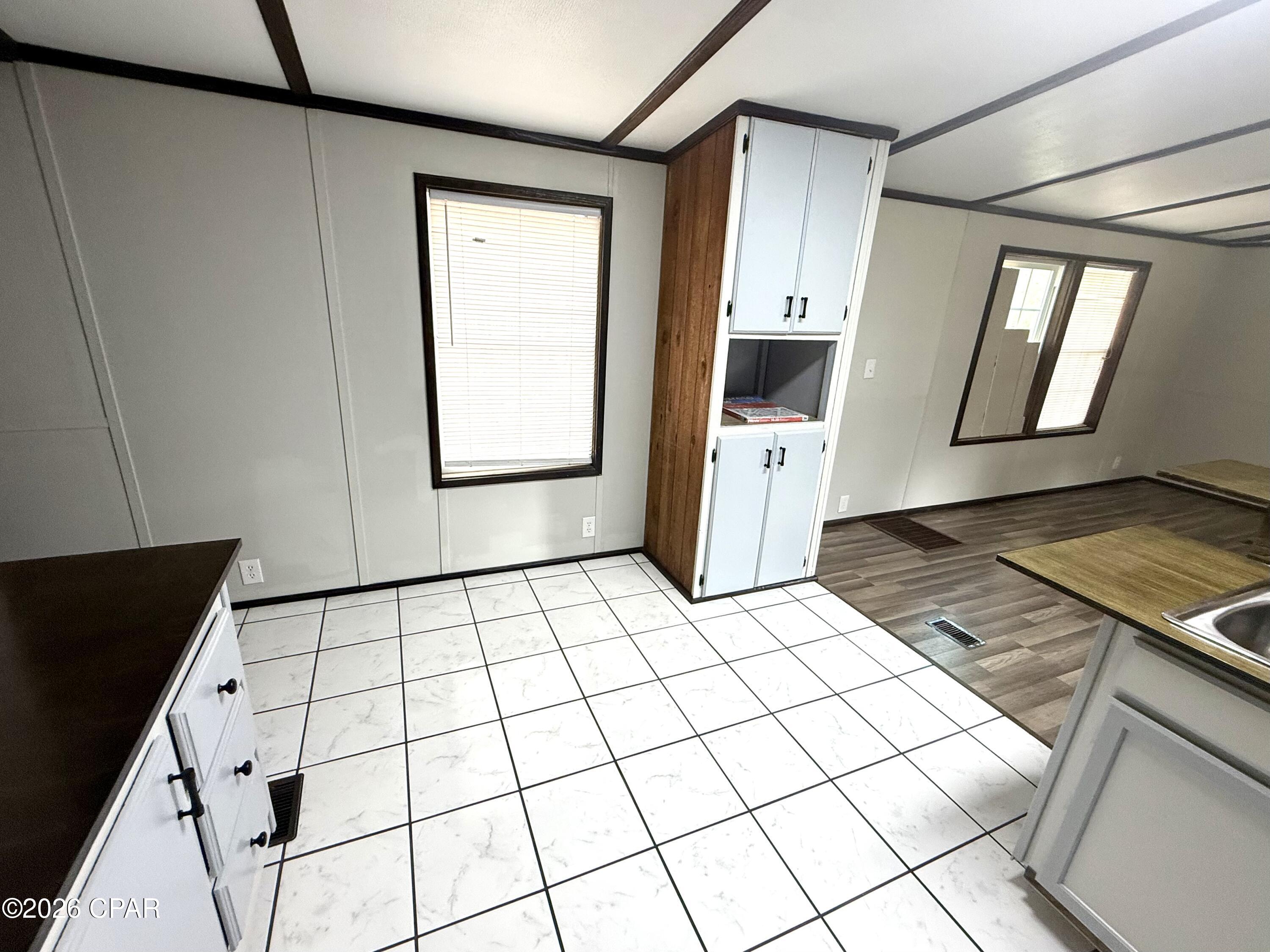 Oakwood Lakes - Residential
