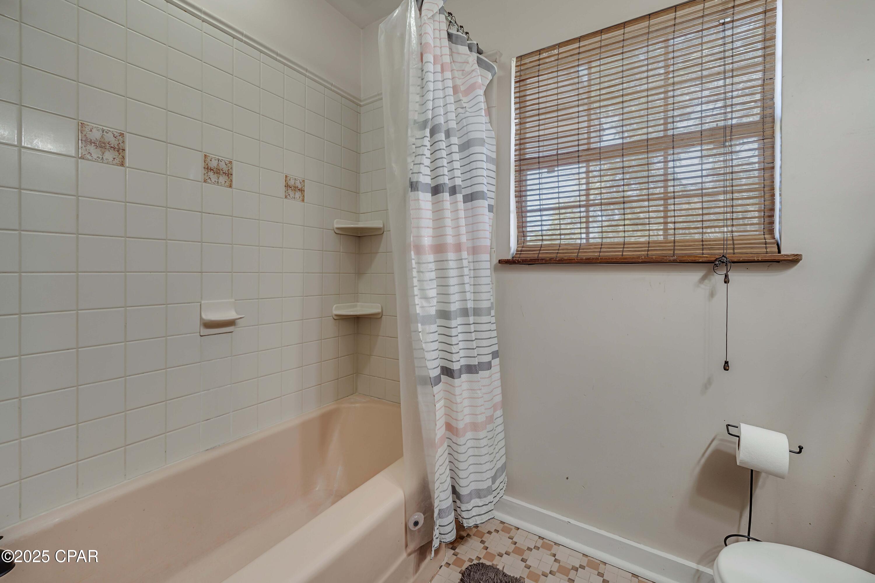 Woodlawn Unit 1 - Residential
