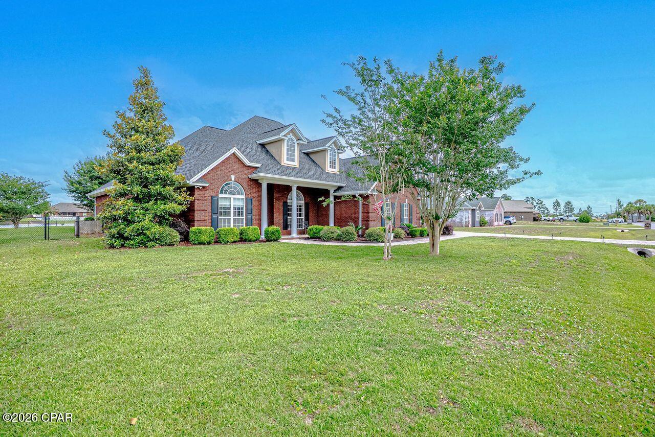 Kirkland Manor - Residential