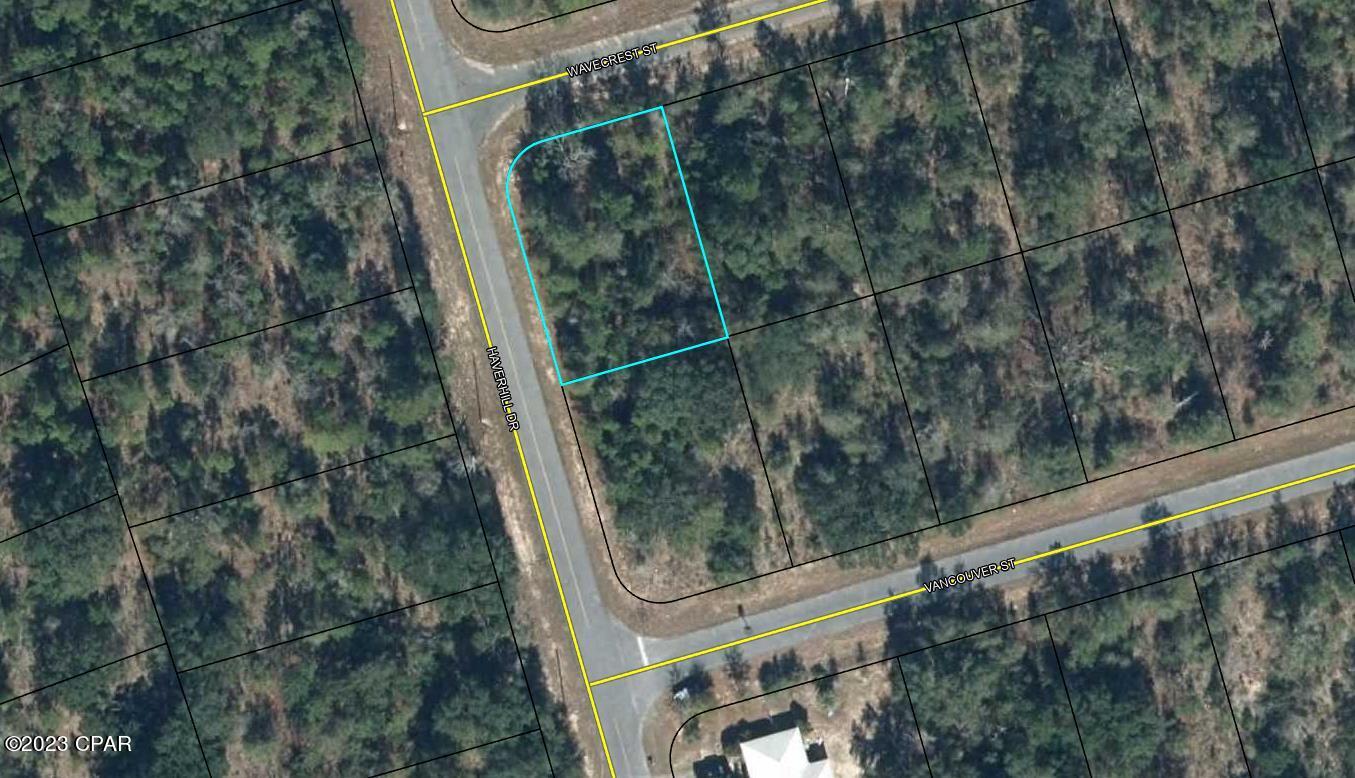 Great corner building lot in Sunny Hills. Located approximately 25 miles north of Panama City and 18 miles south of Chipley. There is a lot of new construction occurring to accommodate the growth moving north out of town. Sunny Hills features a popular and affordable 18 hole public golf course. This is a deed restricted community but does not have an HOA.