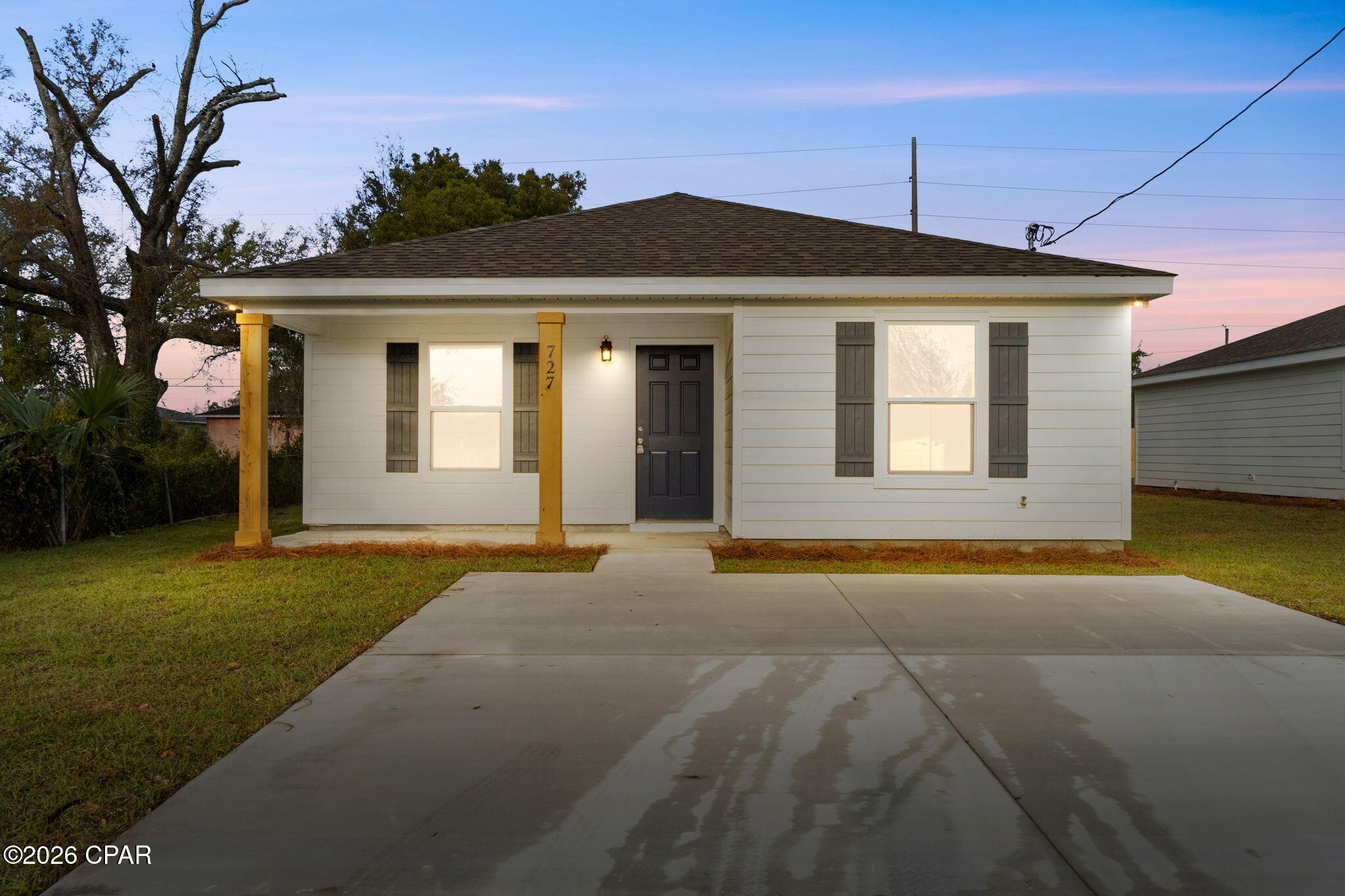 Brand New Build in the heart of Panama City. Home is complete and ready to go. Quality of construction is on display from the moment you arrive. Elegant design with modern finishes but built like a fortress, with upgrades that are not typical in this price range. This home features robust 2x6 exterior walls, complete spray foam insulation, and 50-year LP Smart Siding. No cheap vinyl siding. The 2x6 exterior wall is not only a big step up in strength, but it also gives space for much more insulation, making this home incredibly energy efficient. Step inside to a spacious, open concept floor plan featuring recessed lighting and luxury vinyl plank. No carpet. Beautiful custom cabinetry with breakfast bar, quartz countertops and pantry. Split floorplan with nice sized bedrooms. Craftsman trim. Quartz countertops in both bathrooms. Covered front porch. Very nice yard with sprinkler system. City utilities. Flood zone X so no flood insurance needed and no HOA. Great proximity to TAFB. Schedule your visit today!!