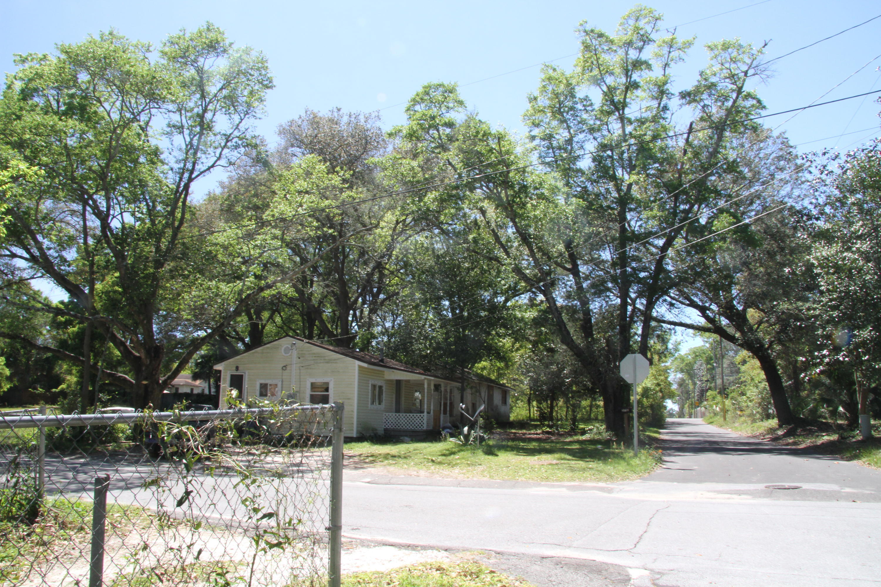 Mooretown - Land