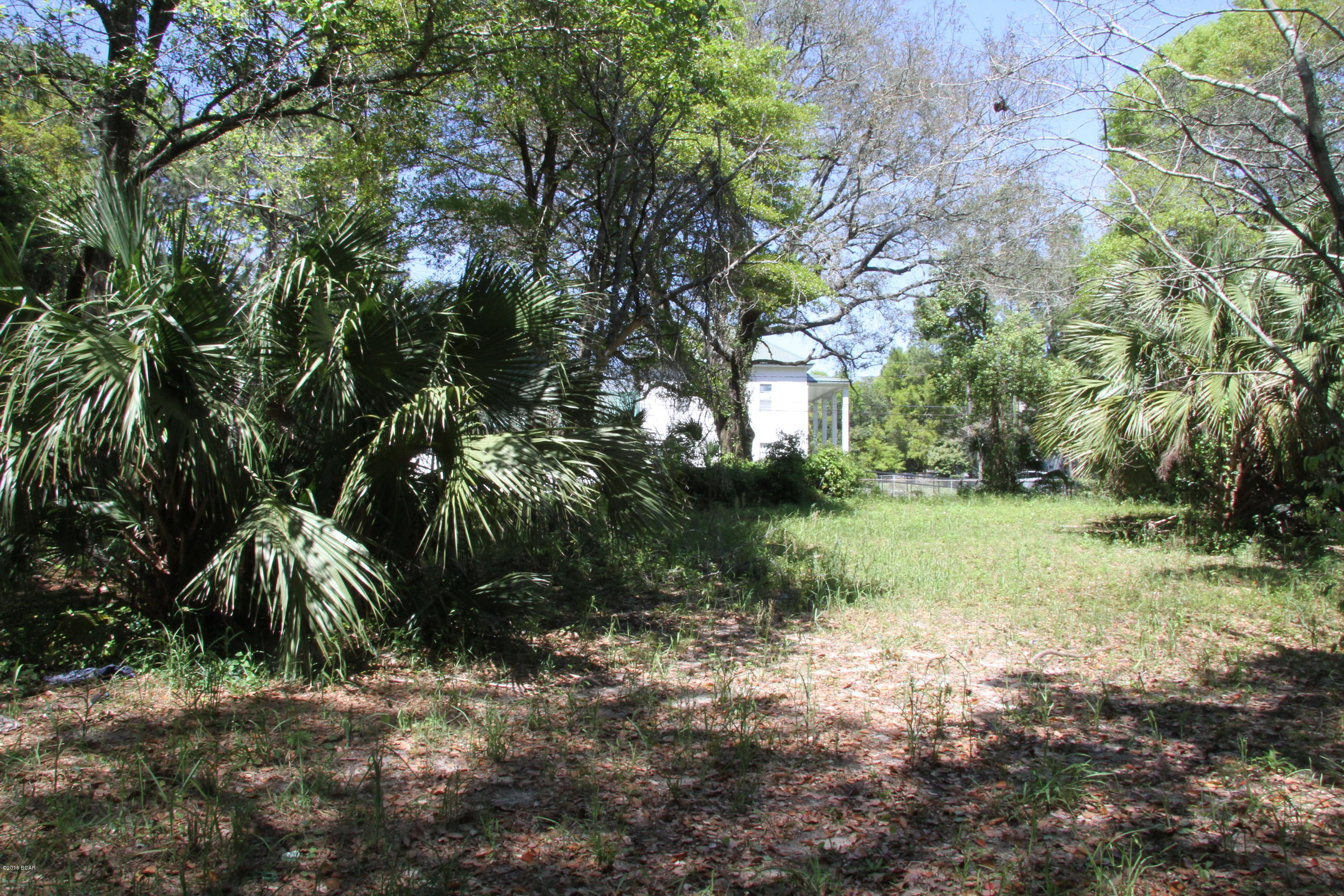 Mooretown - Land
