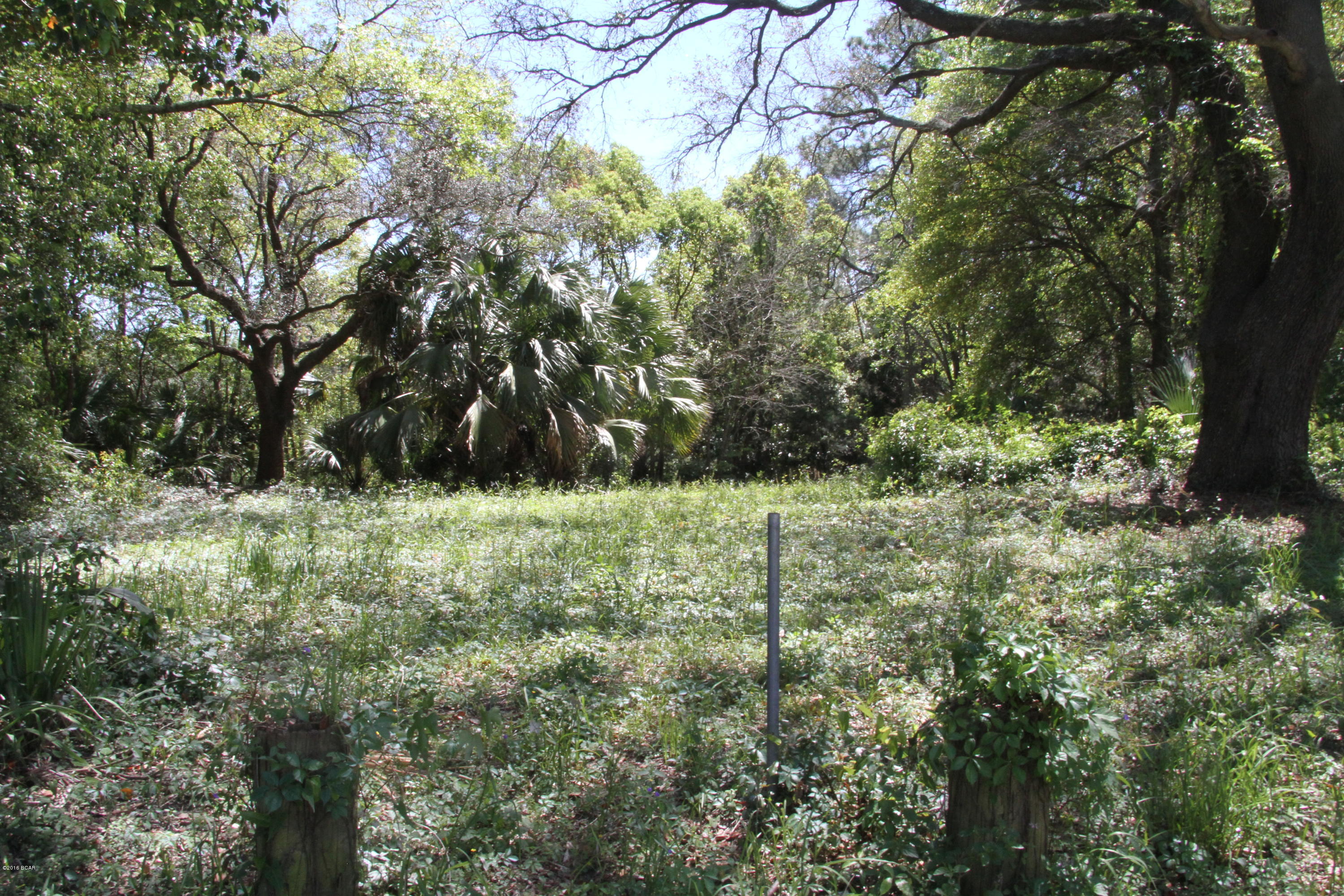 Mooretown - Land