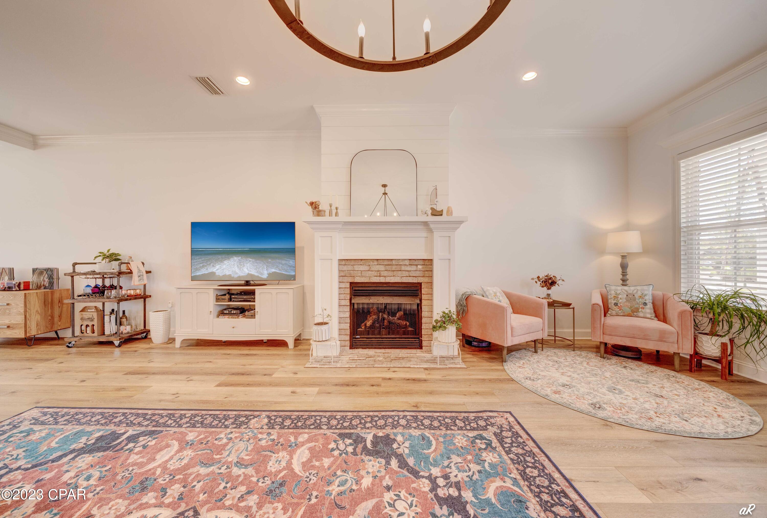 Hawks Landing - Residential
