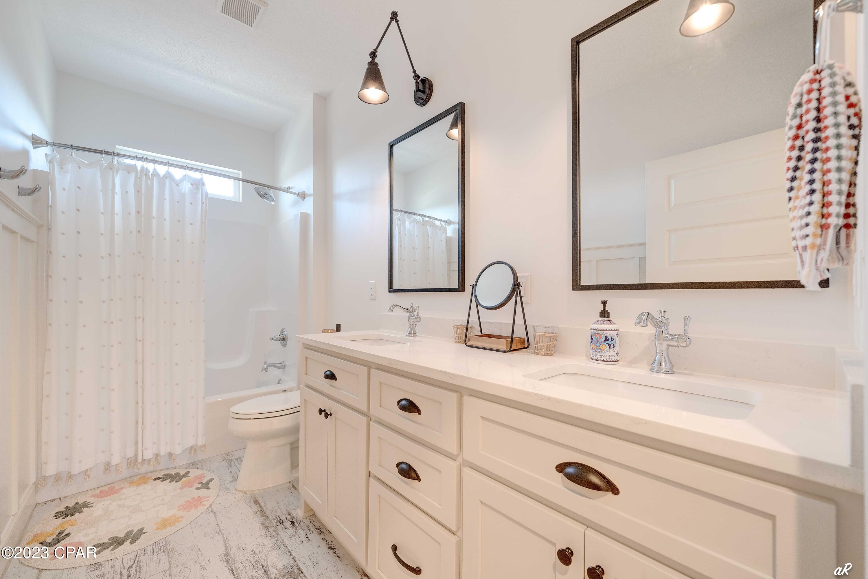 Hawks Landing - Residential