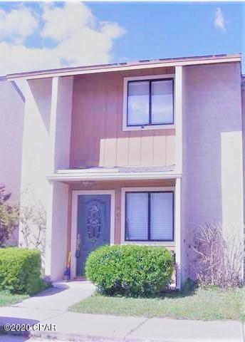 This Townhome offers 2 Bedrooms and 1.5 Bath. Close to shopping, schools, dining, and entertainment. Tile floor downstairs and carpet upstairs.



*No Pets*