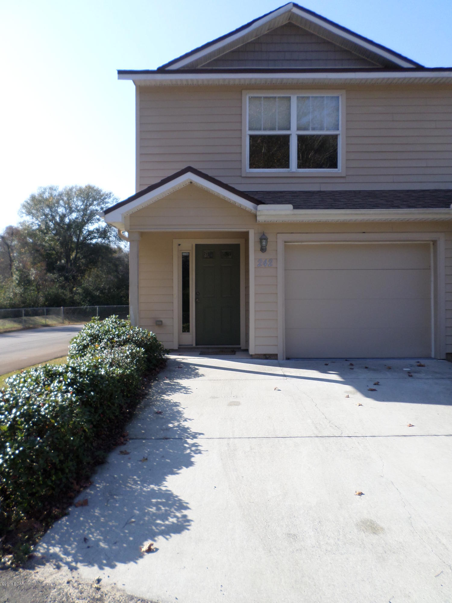 Callaway Chase - Residential Lease