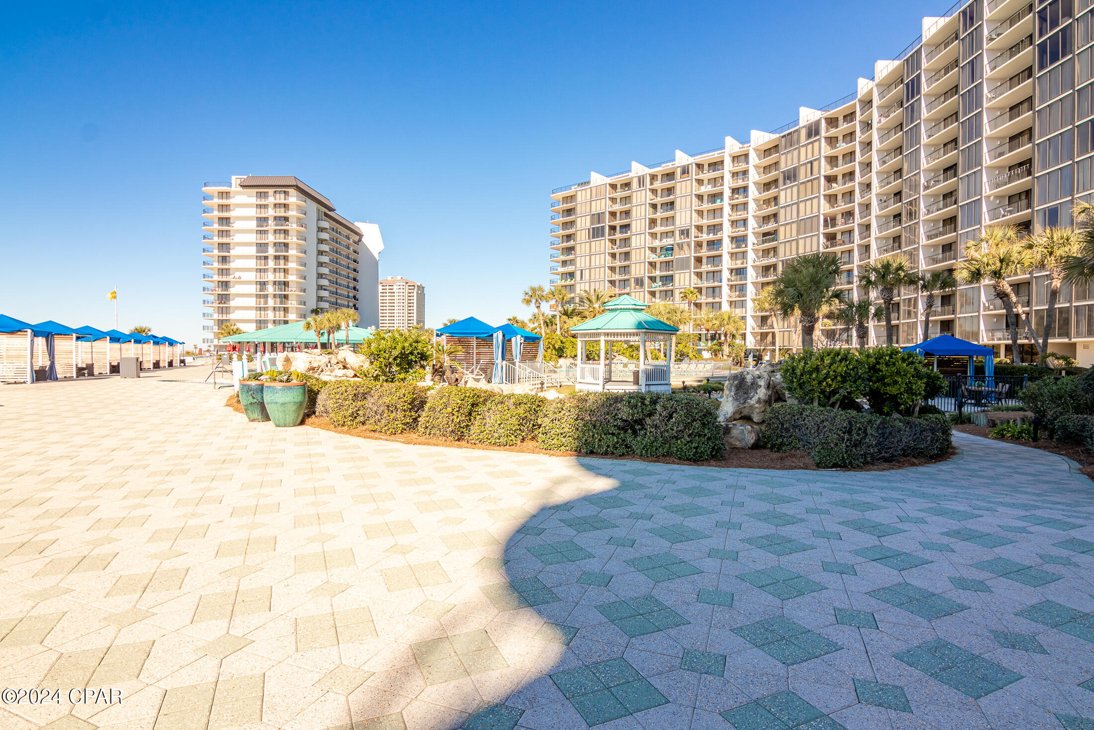 Edgewater Golf Villas 6 B - Residential