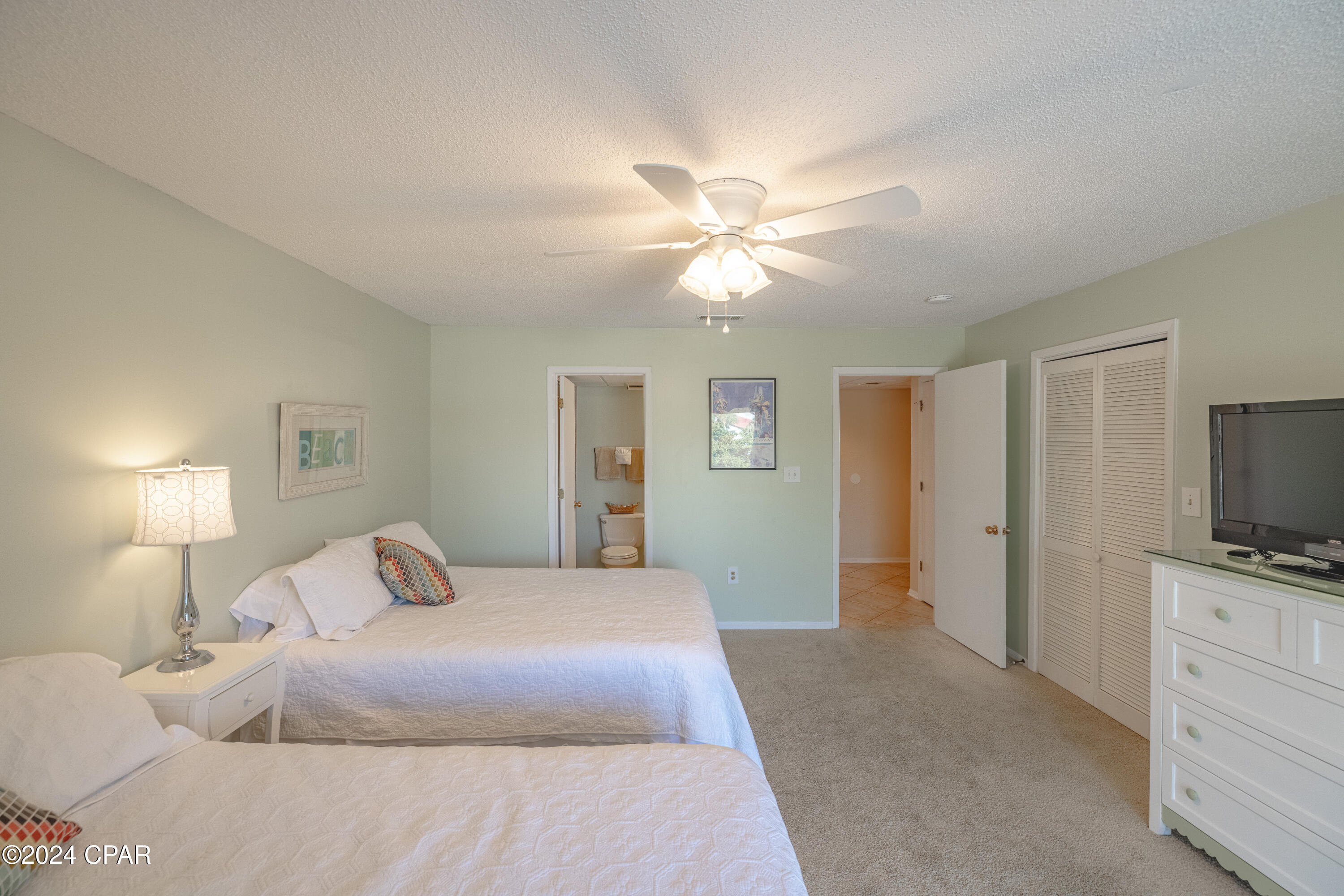 Edgewater Golf Villas 6 B - Residential