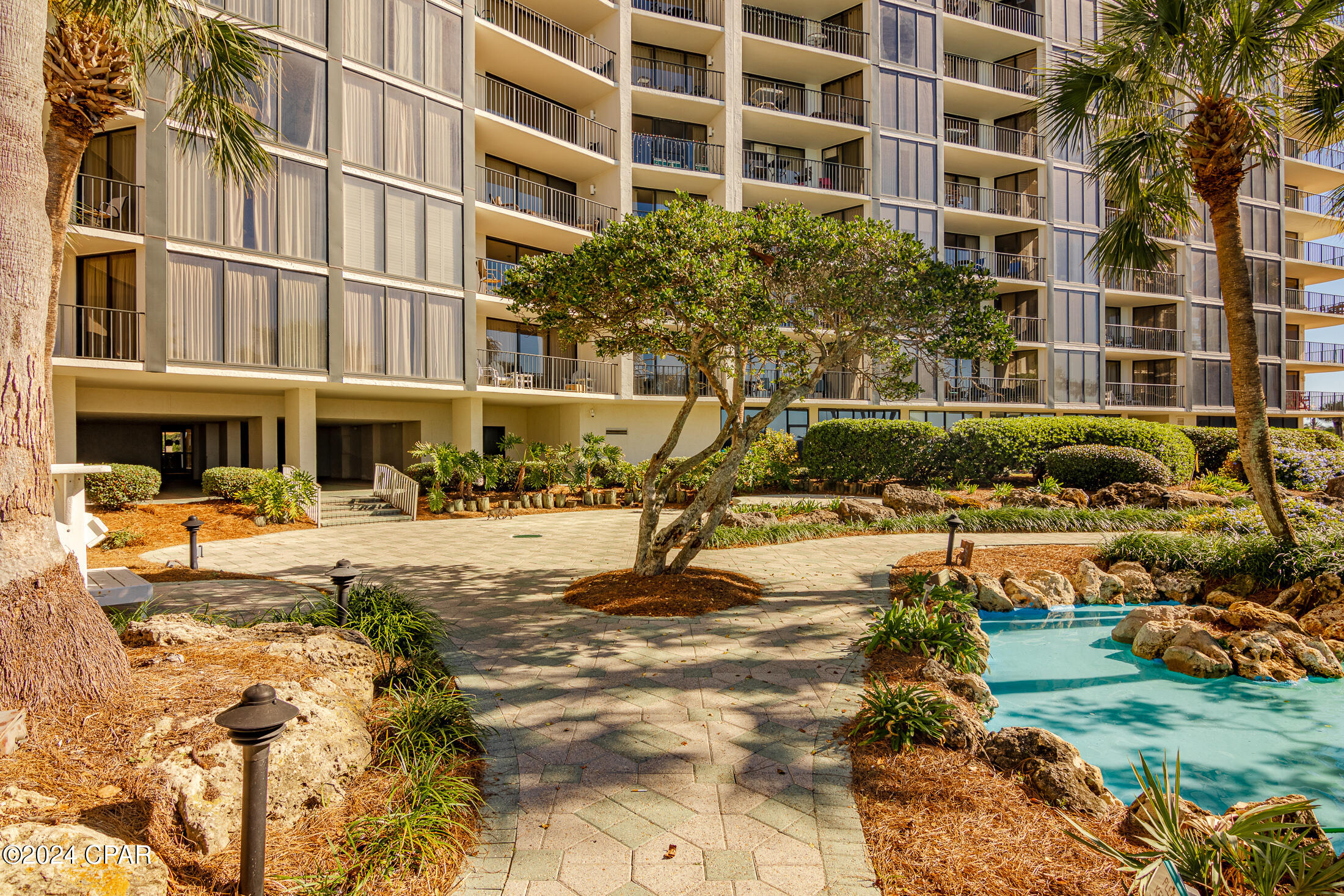 Edgewater Golf Villas 6 B - Residential