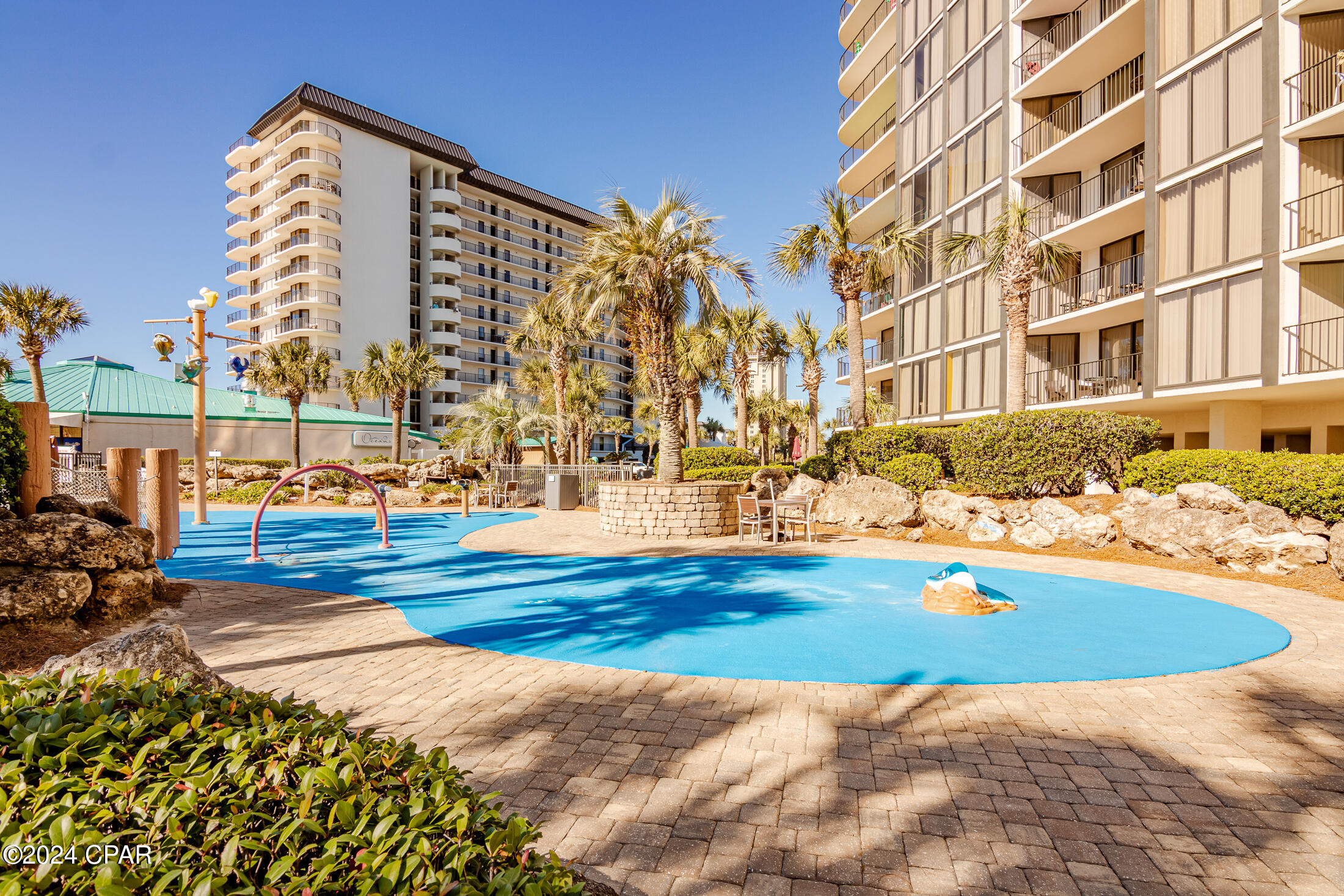 Edgewater Golf Villas 6 B - Residential
