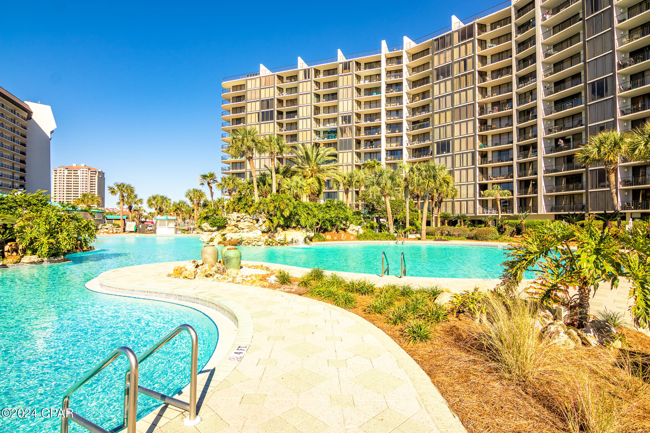 Edgewater Golf Villas 6 B - Residential