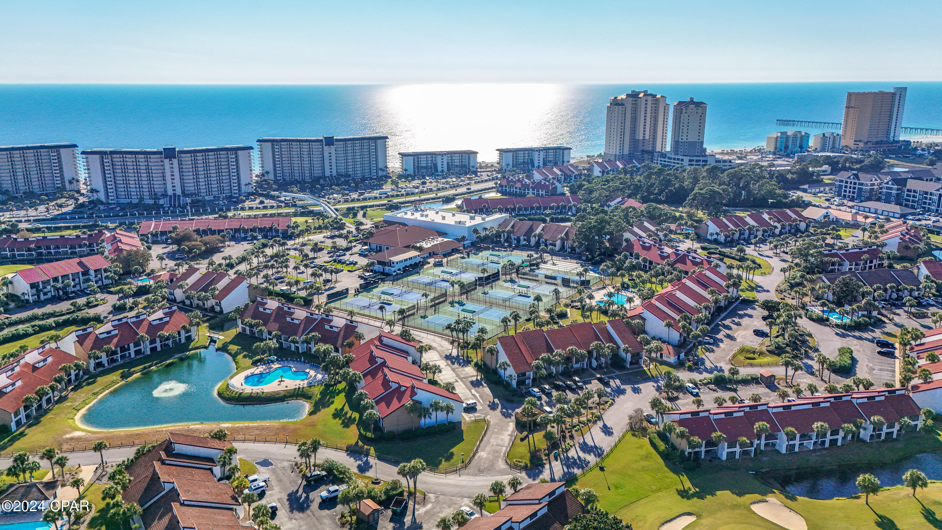 Edgewater Golf Villas 6 B - Residential