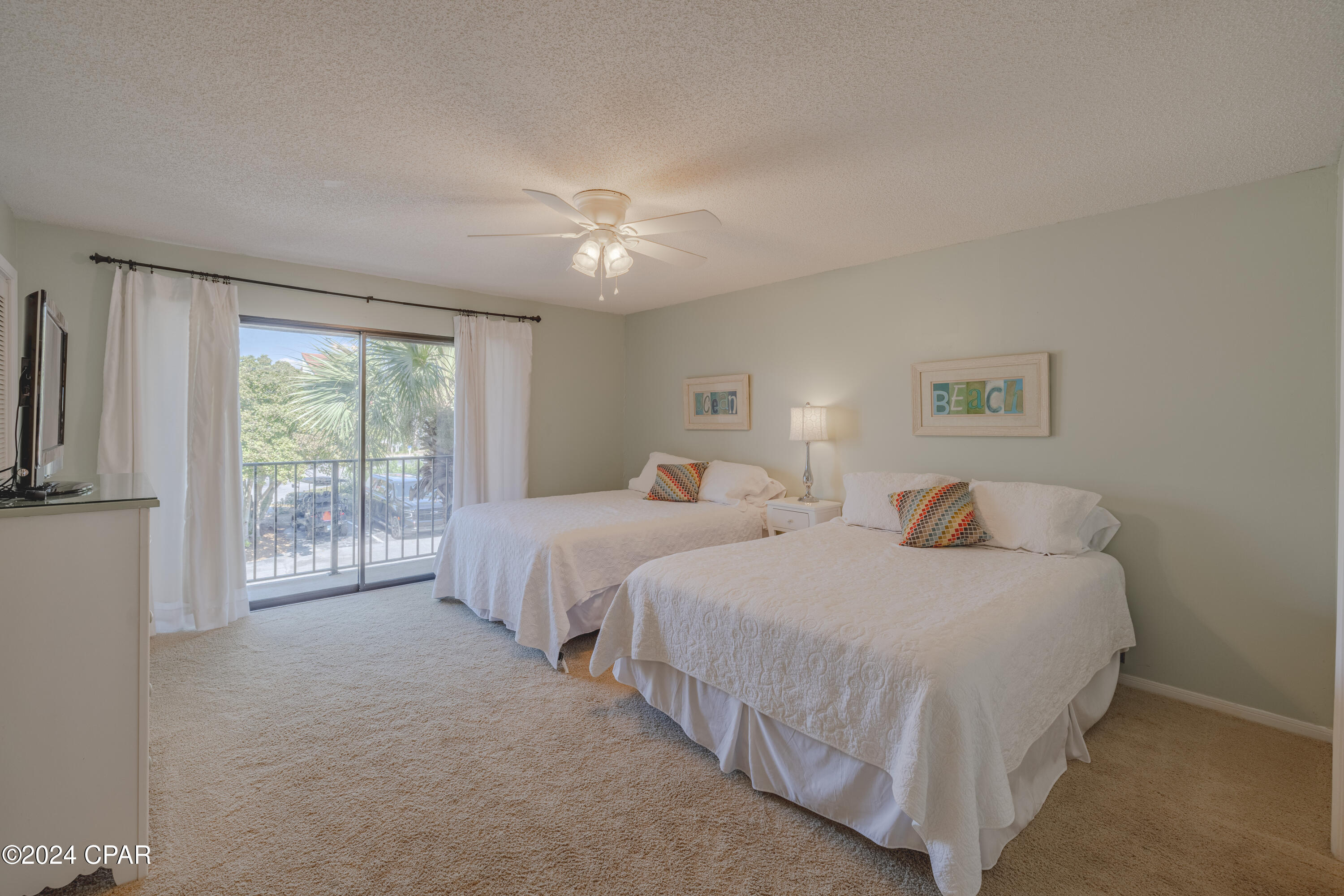 Edgewater Golf Villas 6 B - Residential