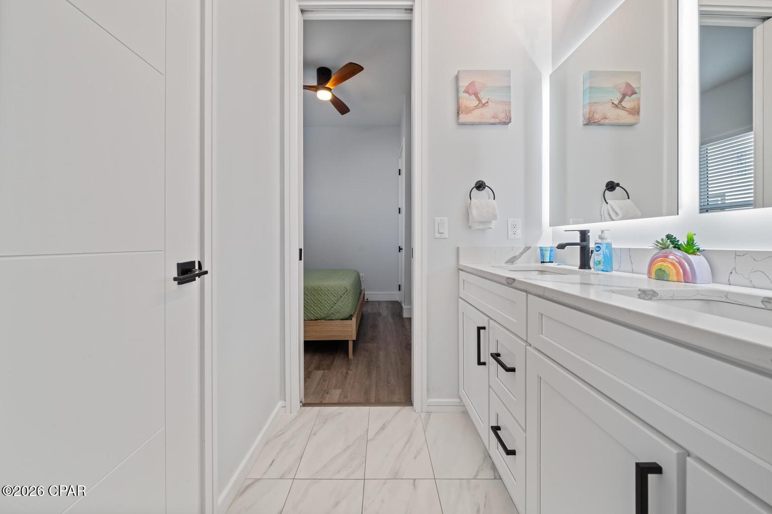 El Centro Beach - Residential