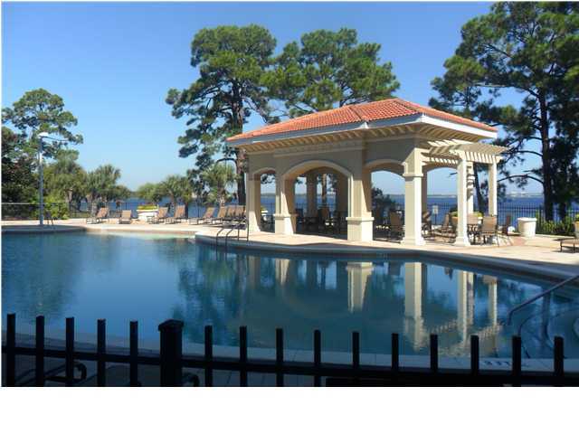 Magnolia Bay Club - Residential