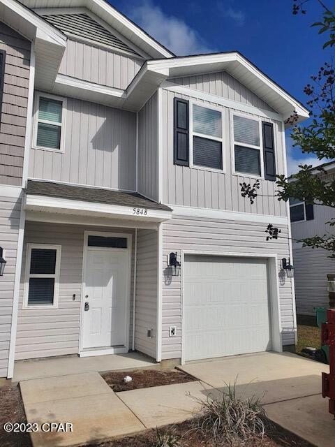 3BD/2.5 Bath, 2 Story Townhome in Sentinel Point with 1 Car Garage. Completely Renovated and ready for its new owner. Come make your appointment today! Roof/AC & Water Heater 2019. Newly Painted interior, New Carpets and New Stainless-Steel appliances.