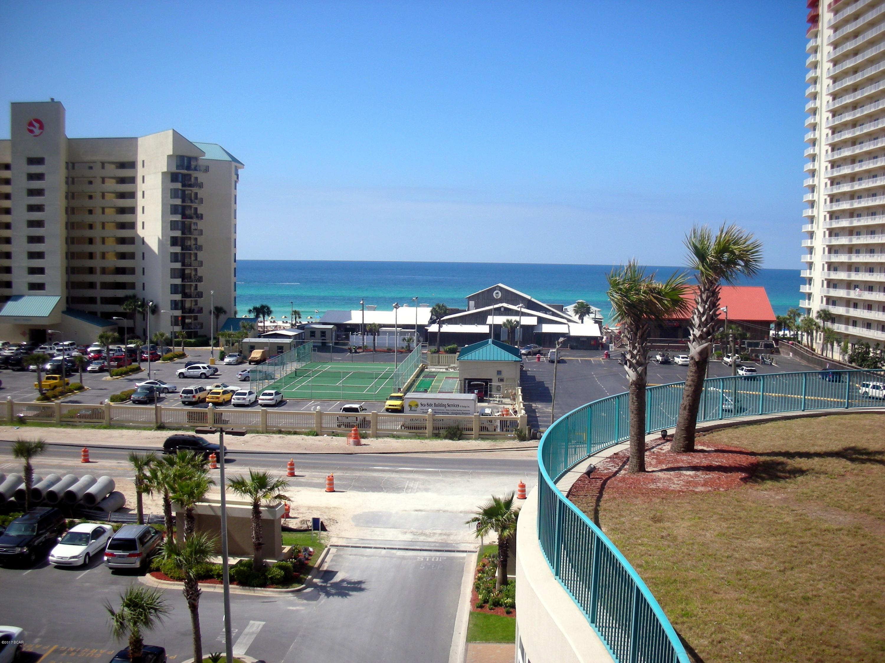 Laketown Wharf is a premier resort with 5 pools, large fitness center, putting green,outdoor gazebos, on-site market for breakfast,lunch and your beach essentials.

Fully furnished 2/2 plus bonus room overlooking the lake with some gulf views on the 3rd floor area balcony.Lower floor condo is located close to the elevator and fitness center on the putting green floor!

Long Term Lease for 1 year available. (Tenant is required to submit an application and credit check to the owner.