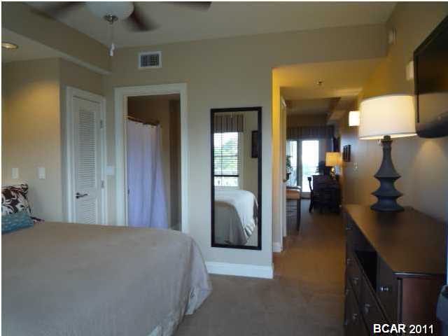 Carillon Beach is one of Panama City Beach's most spectacular properties located on the Gulf of Mexico at the west end of Bay County, just before you cross the bridge into Walton County. The units at the Carillon Beach Inn are hotel suites that over look the lake with a 5 minute walk to your deeded beach access, the Gulf of Mexico and beautiful white beaches. Carillon is never crowded and always pristine.