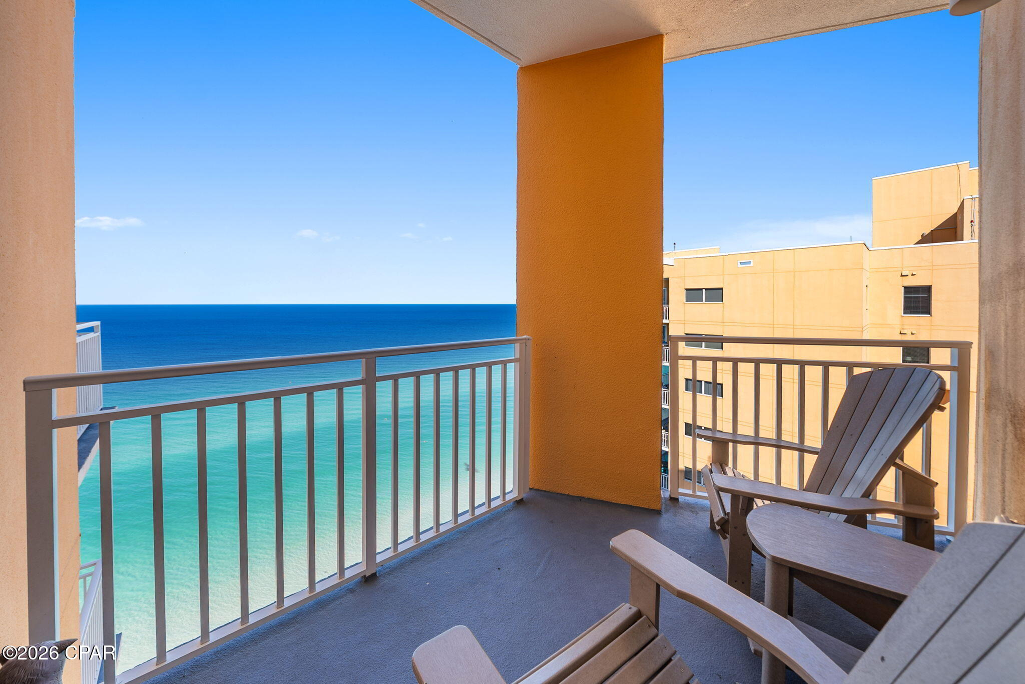 Splash Condo - Residential