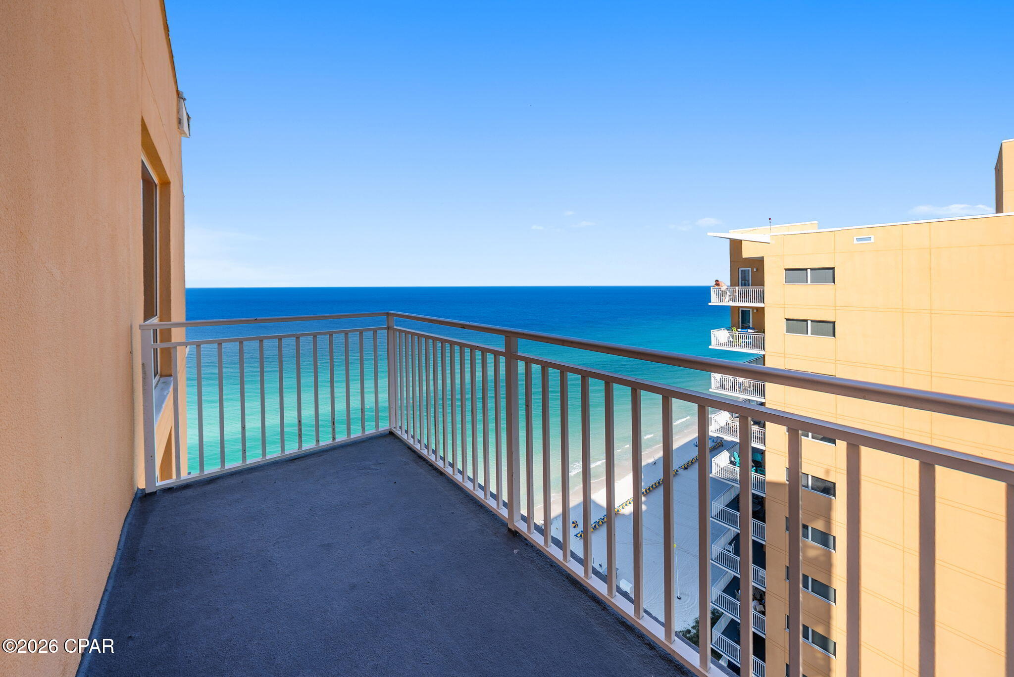 Splash Condo - Residential