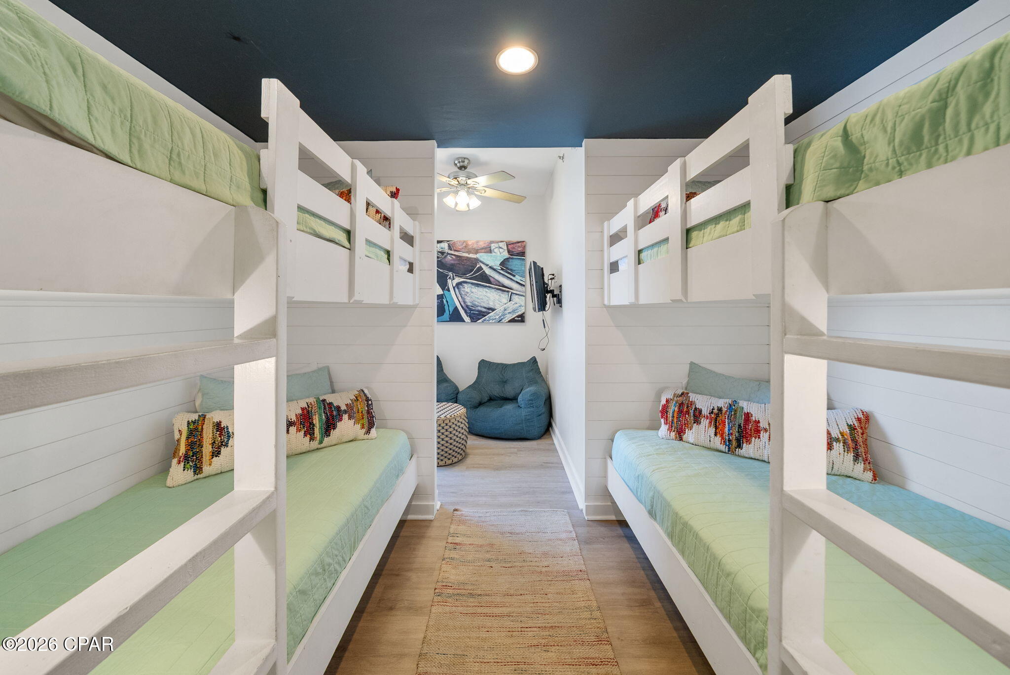Splash Condo - Residential