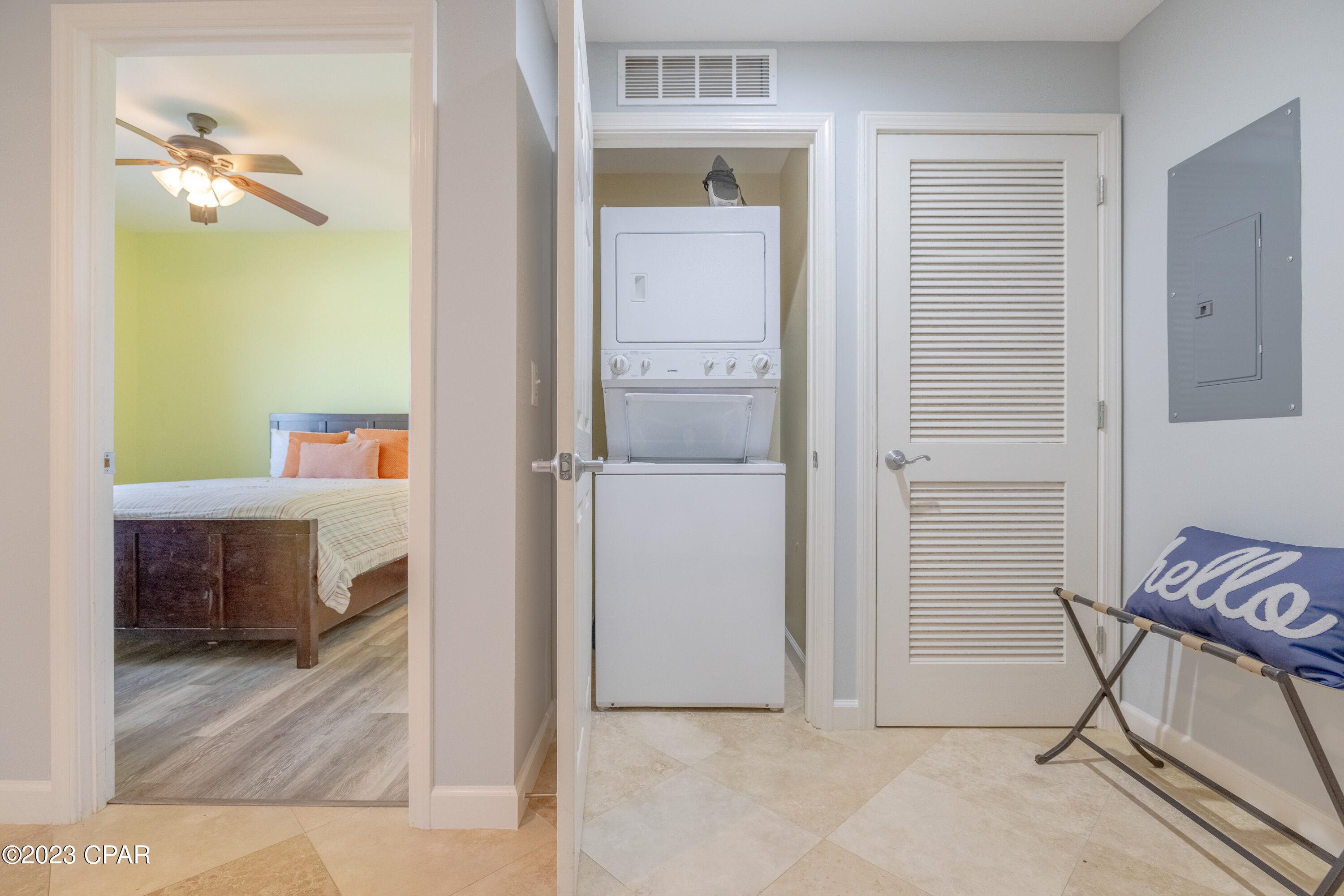 Splash Condo - Residential