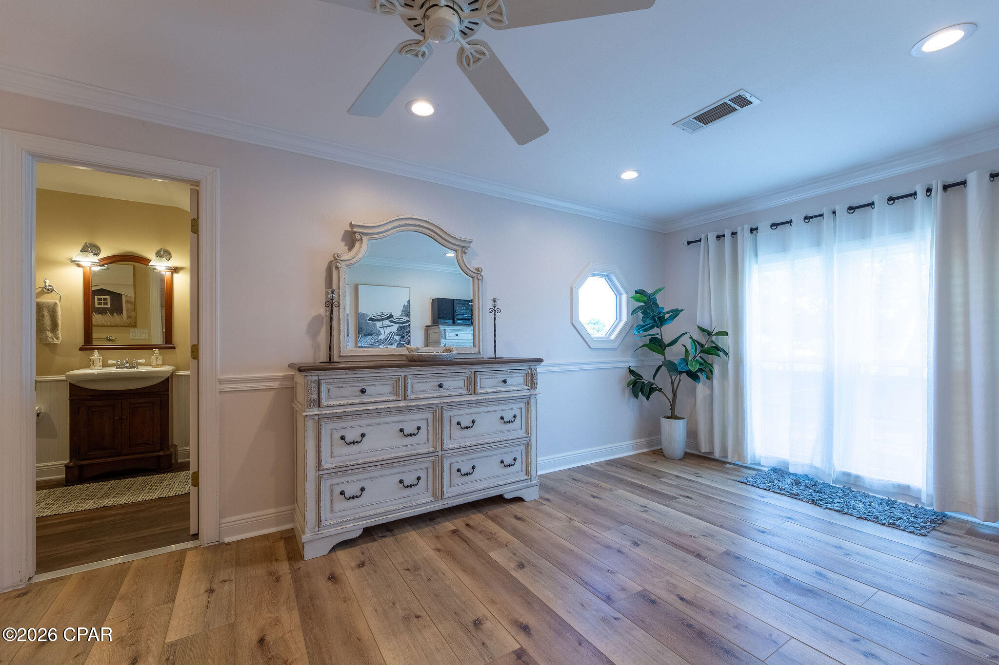 Queensberry Ltd At Bay Point - Residential