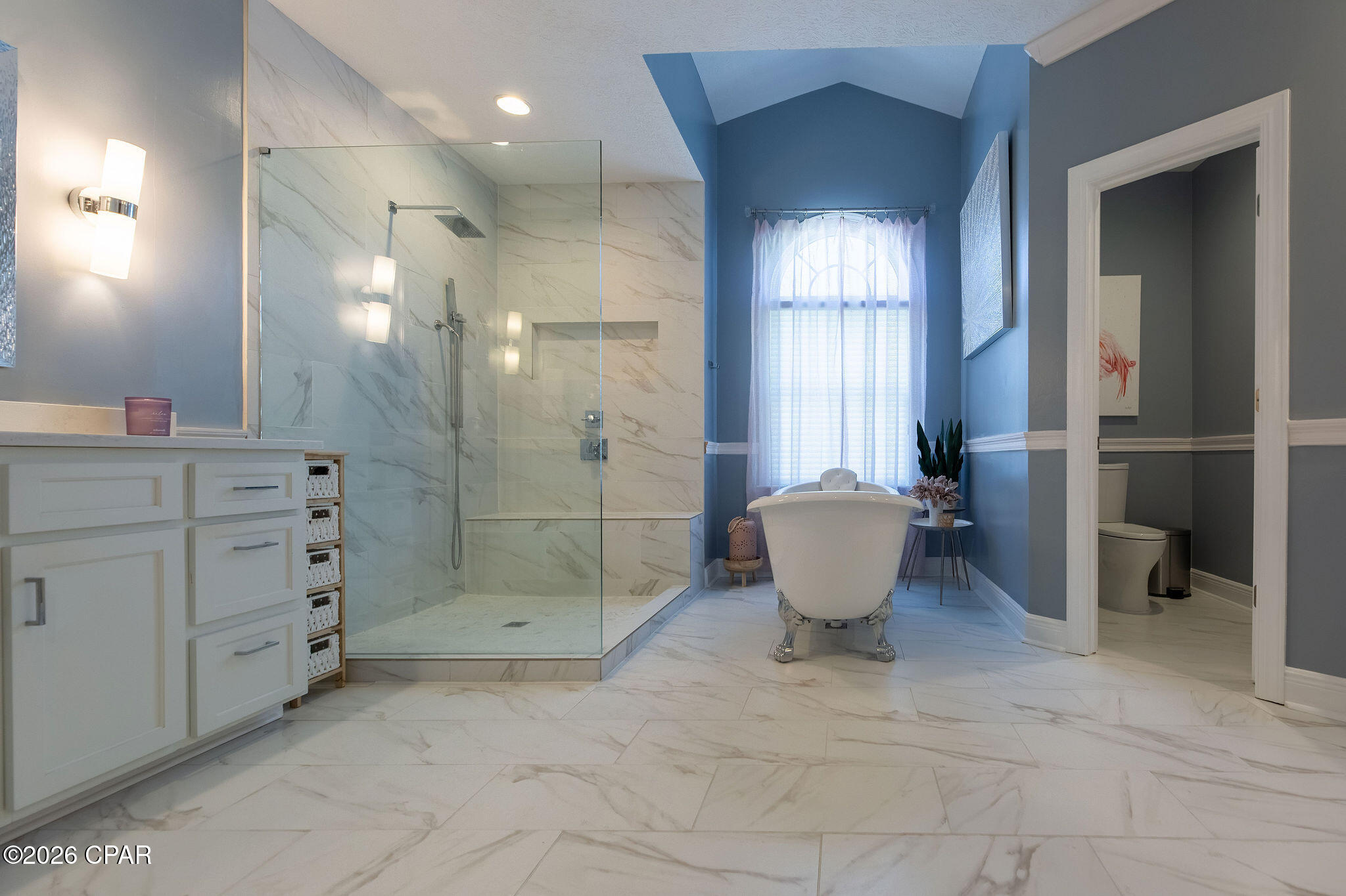Queensberry Ltd At Bay Point - Residential