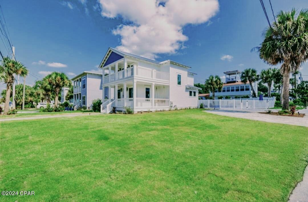 Laguna Beach Estates 1st Add - Residential