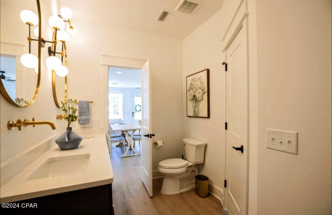Laguna Beach Estates 1st Add - Residential