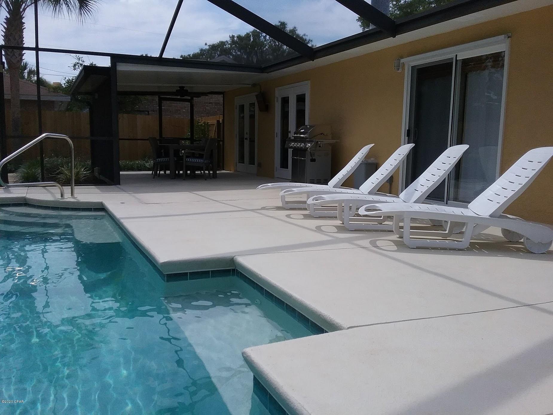 Wells, L.M. Gulf Bch - Residential Lease