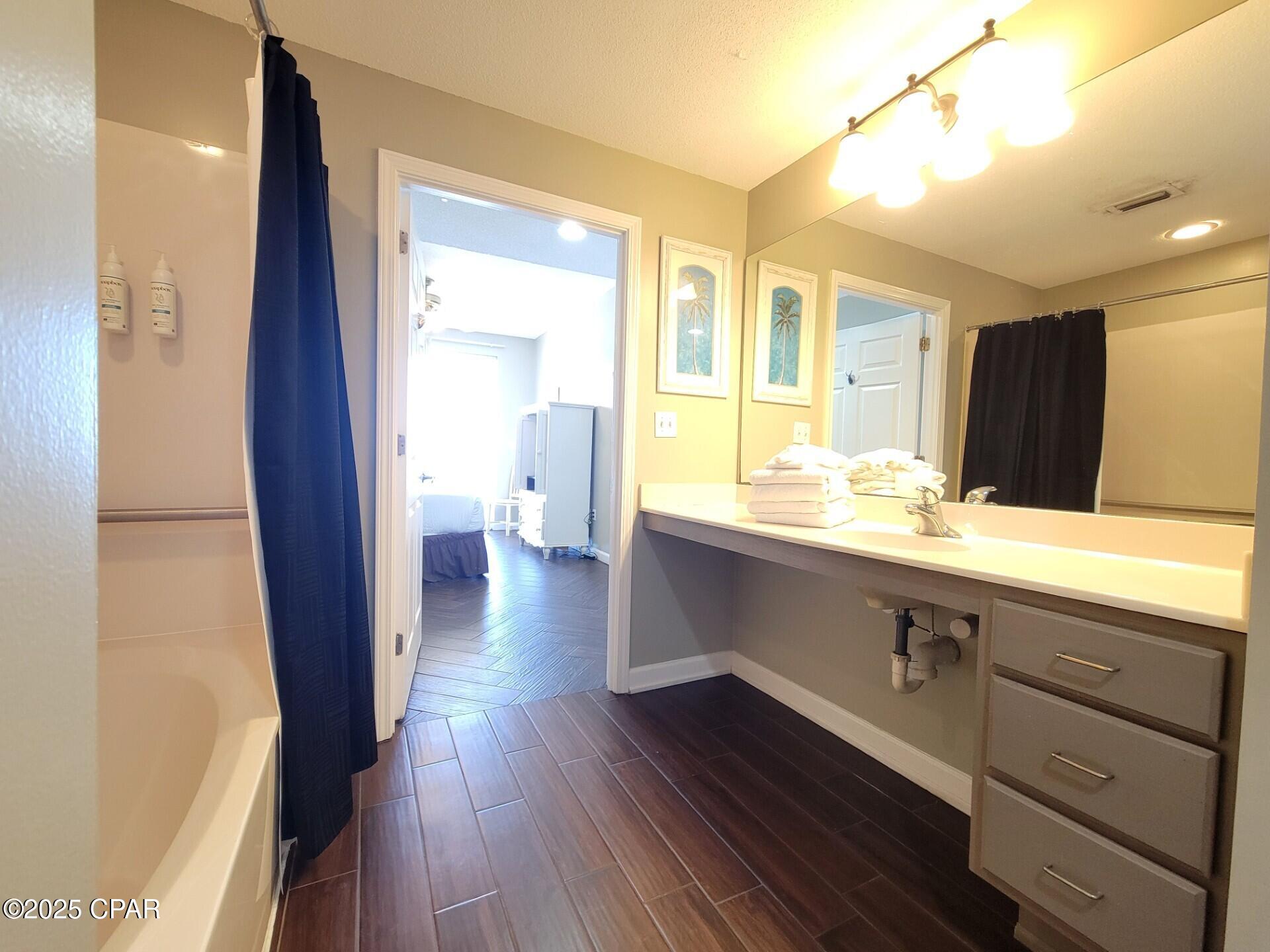 Sterling Reef - Residential