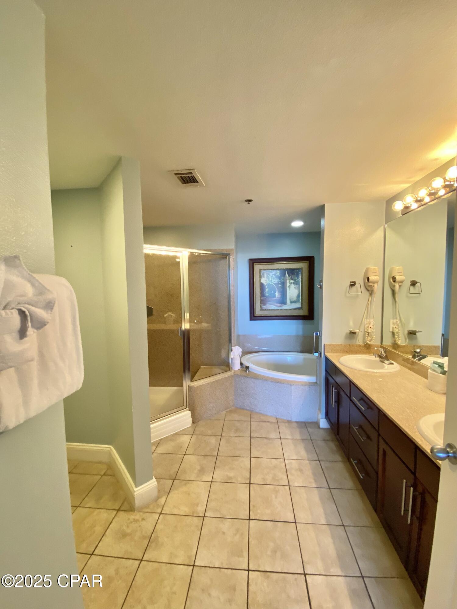 Laketown Wharf Phase II - Residential