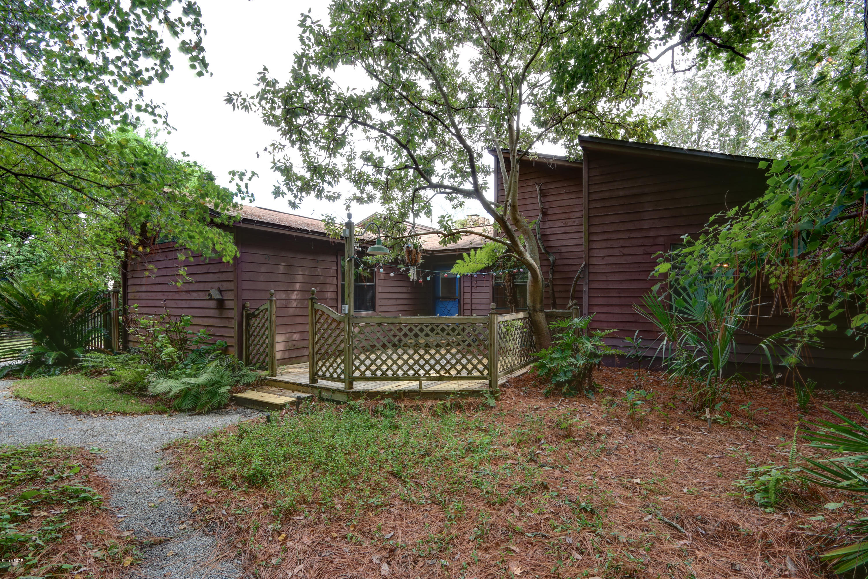 Venetian Villa 1st Add Replat - Residential