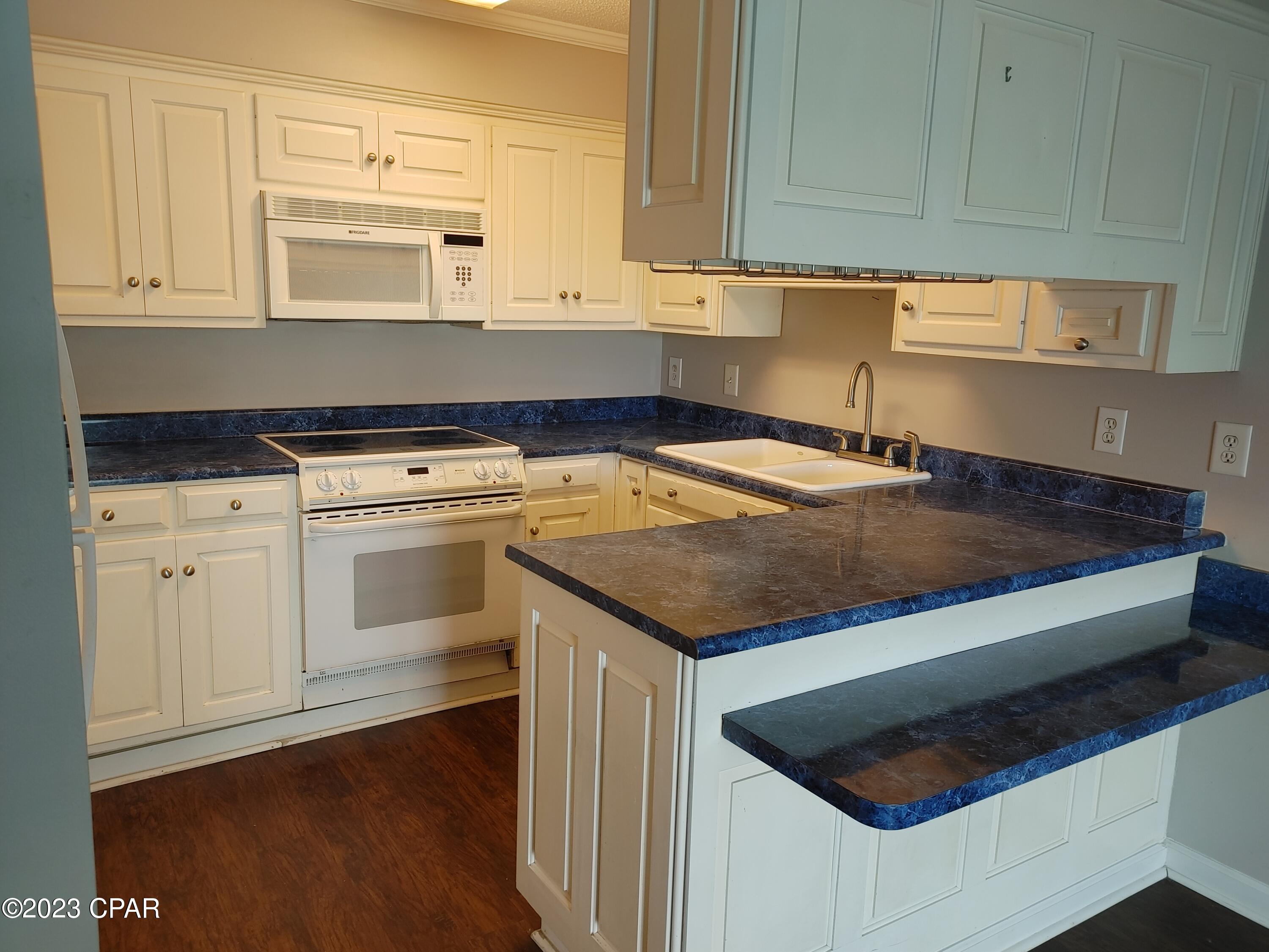 Treasure Cove Condo. - Residential