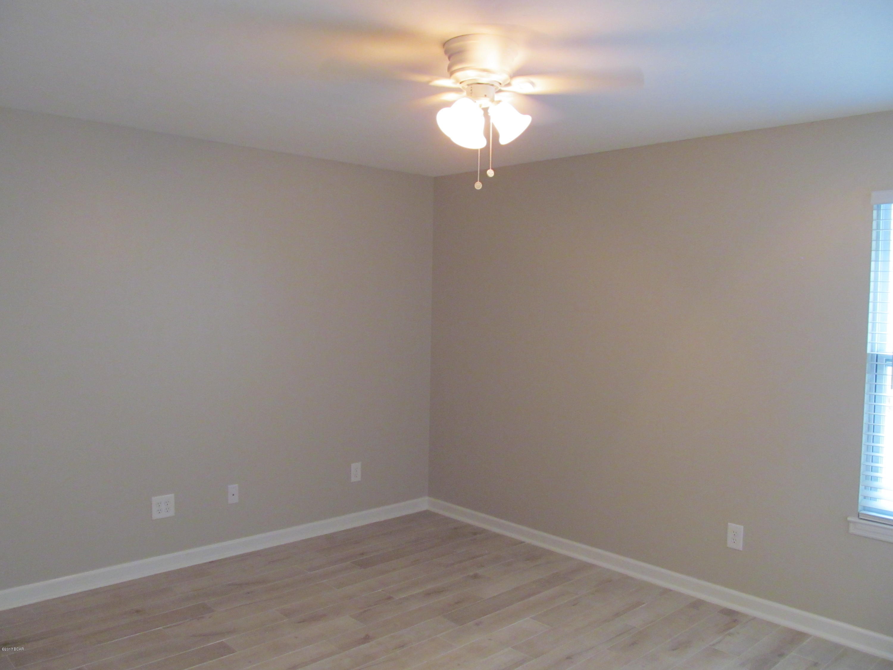 Seaclusion Beach - Residential Lease