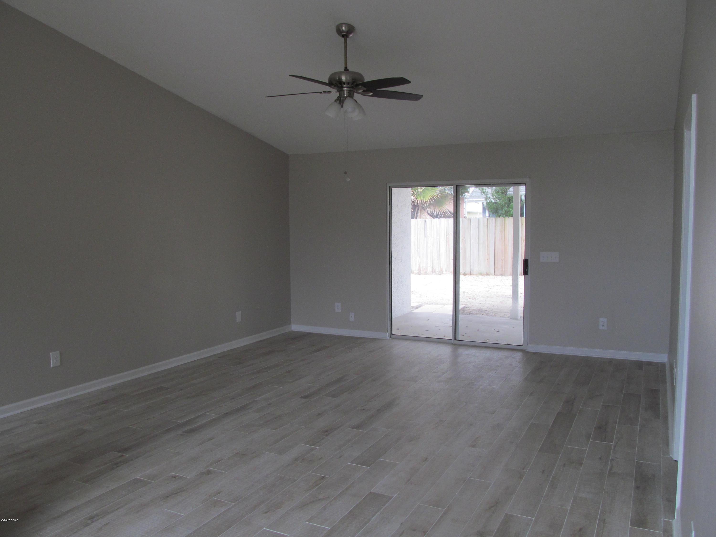 Seaclusion Beach - Residential Lease