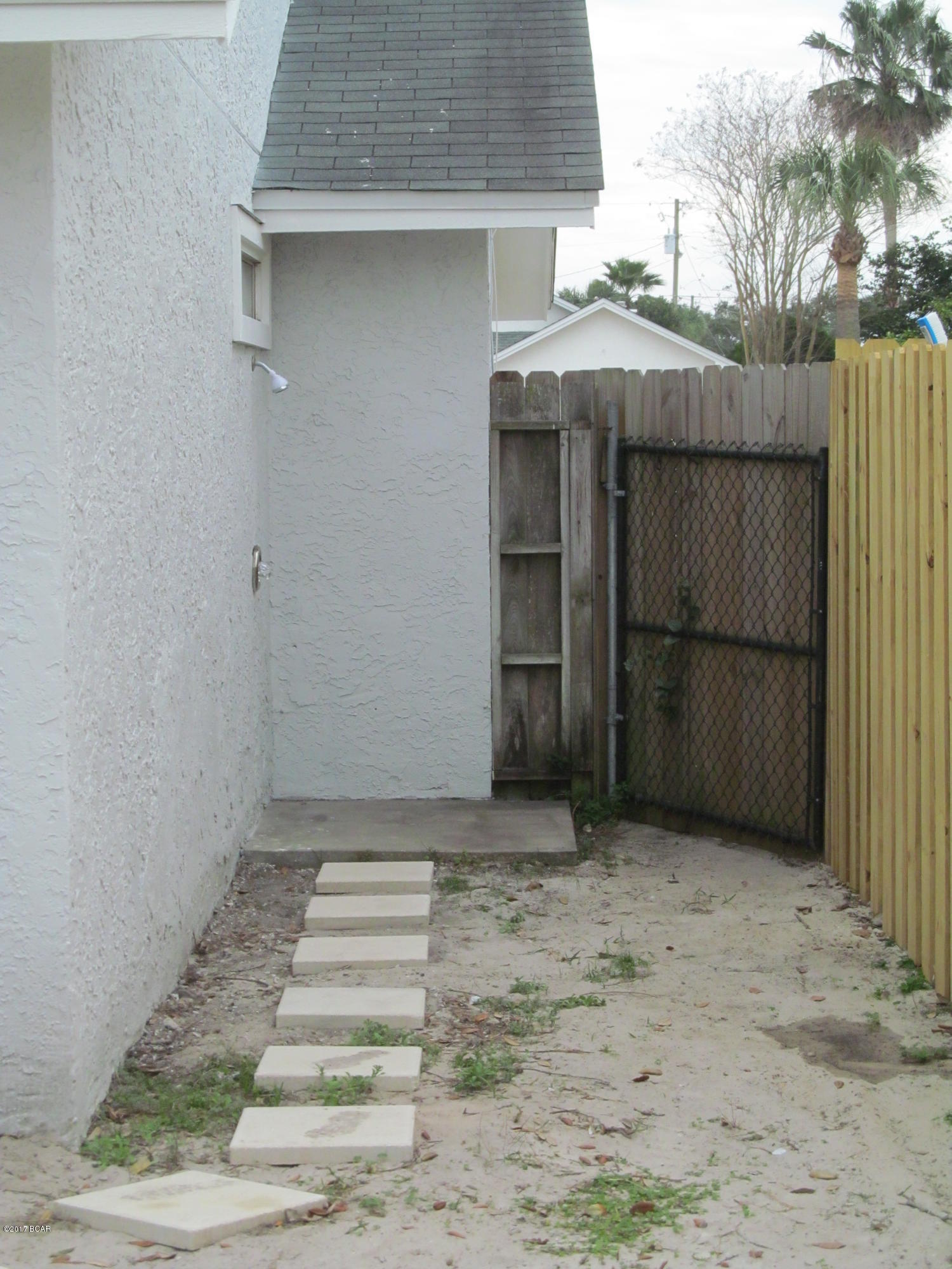 Seaclusion Beach - Residential Lease