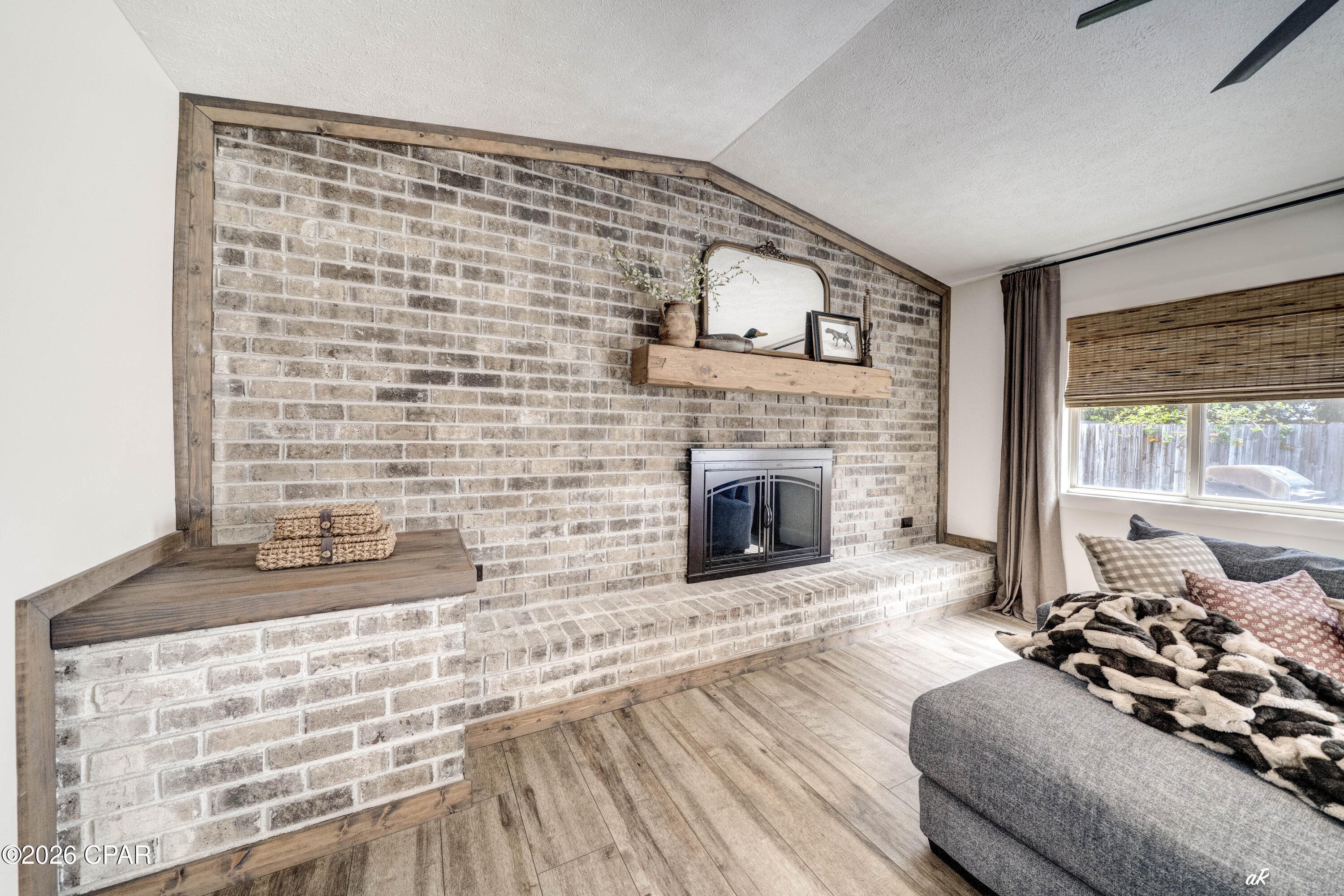 Venetian Villa 1st Add Replat - Residential