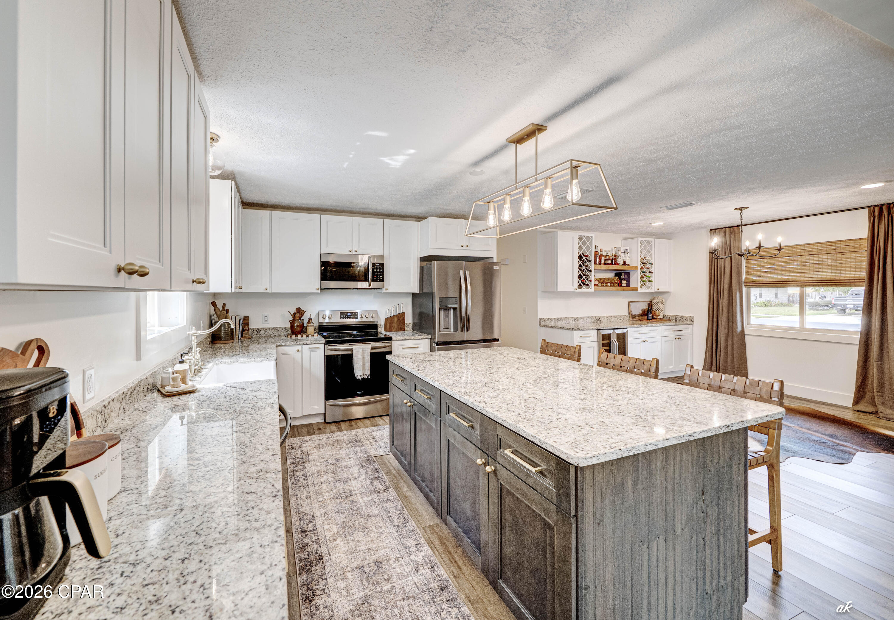 Venetian Villa 1st Add Replat - Residential