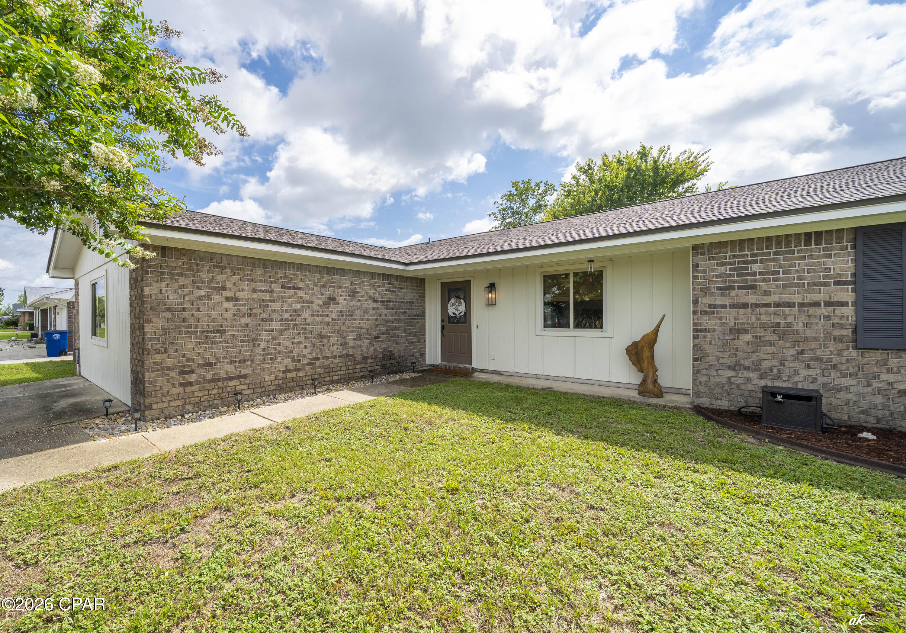 Venetian Villa 1st Add Replat - Residential