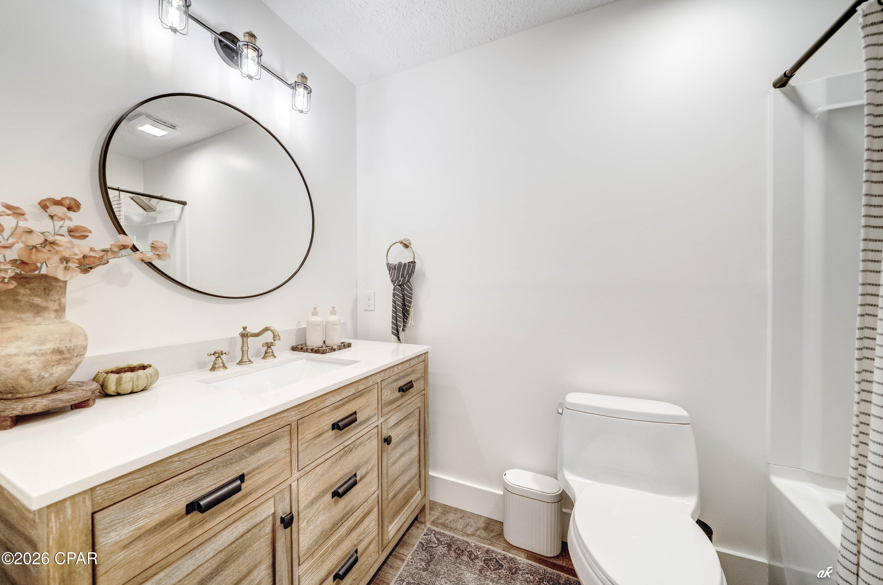 Venetian Villa 1st Add Replat - Residential