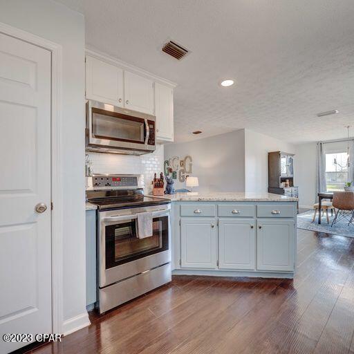 Lakewood Manor U-3 - Residential