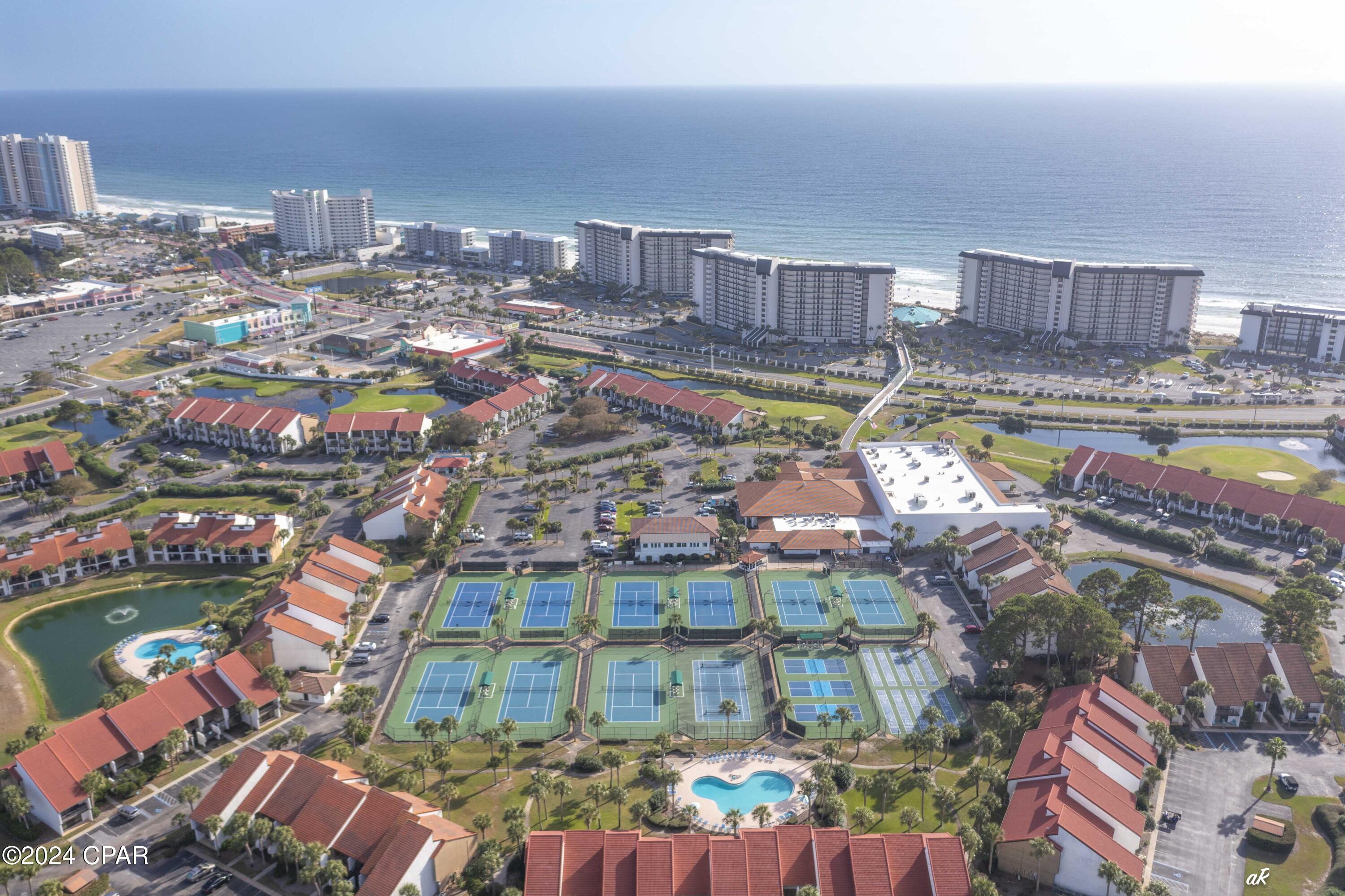 Edgewater Golf Villas 1 - Residential