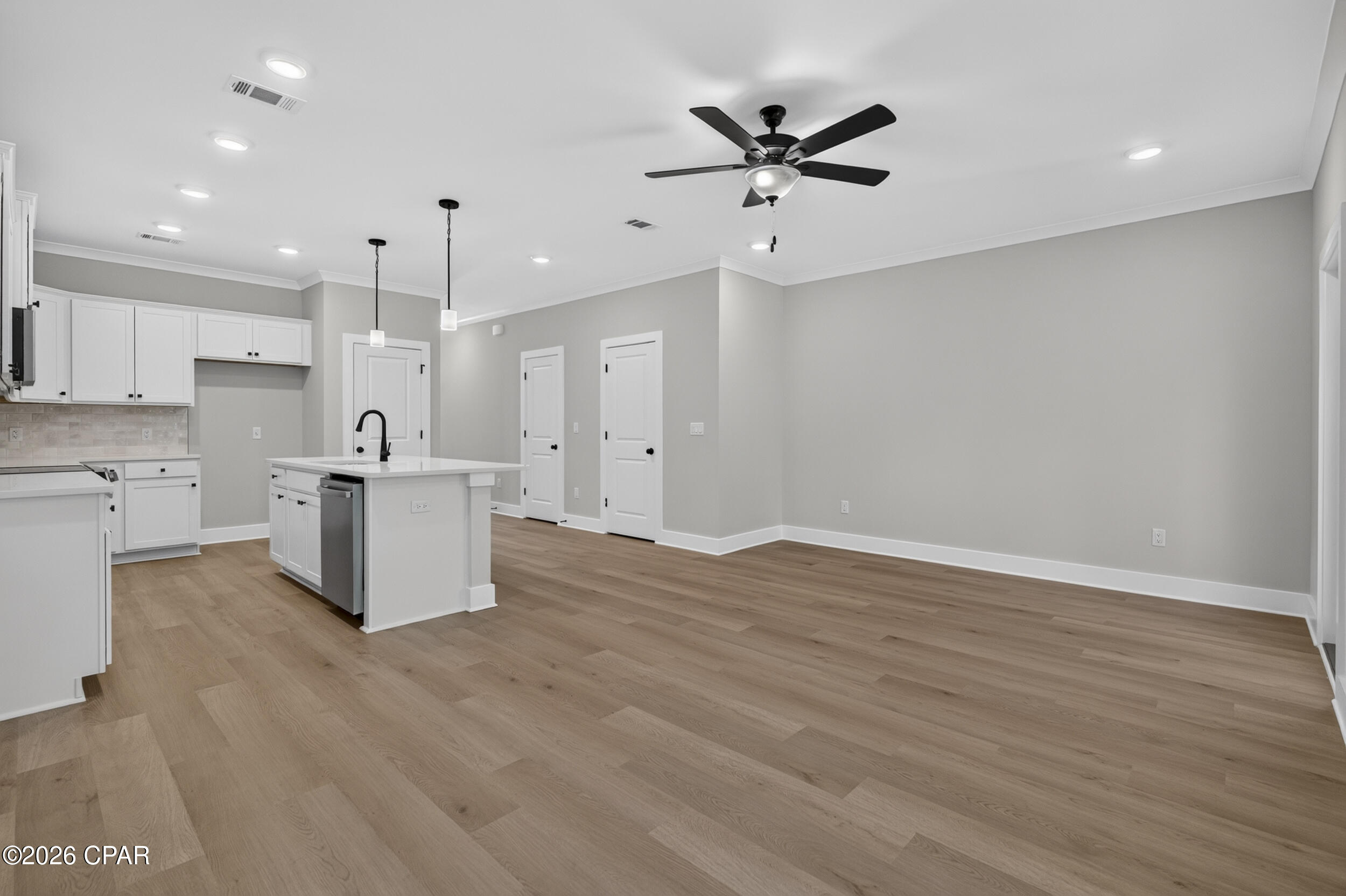 Colonial Landing - Residential